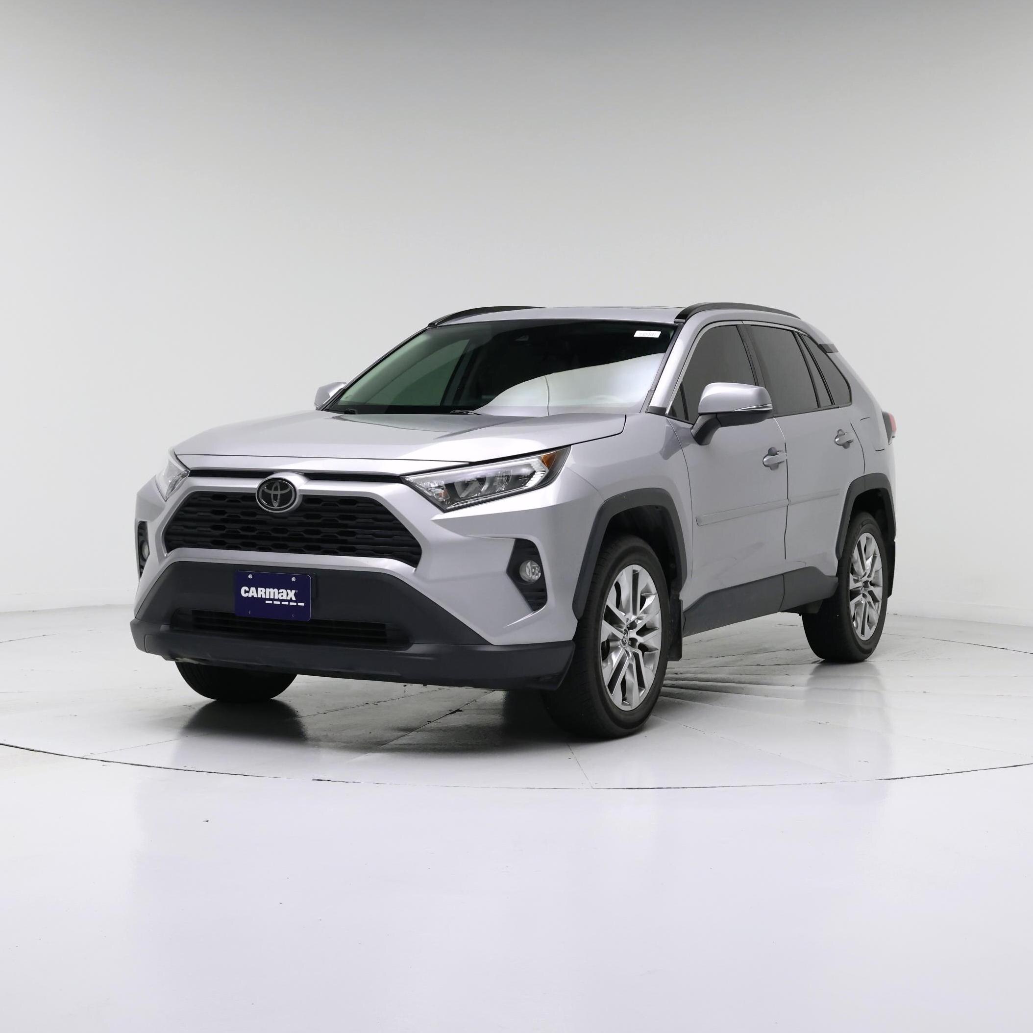 Thumbnail: 2020 Toyota RAV4 - 4