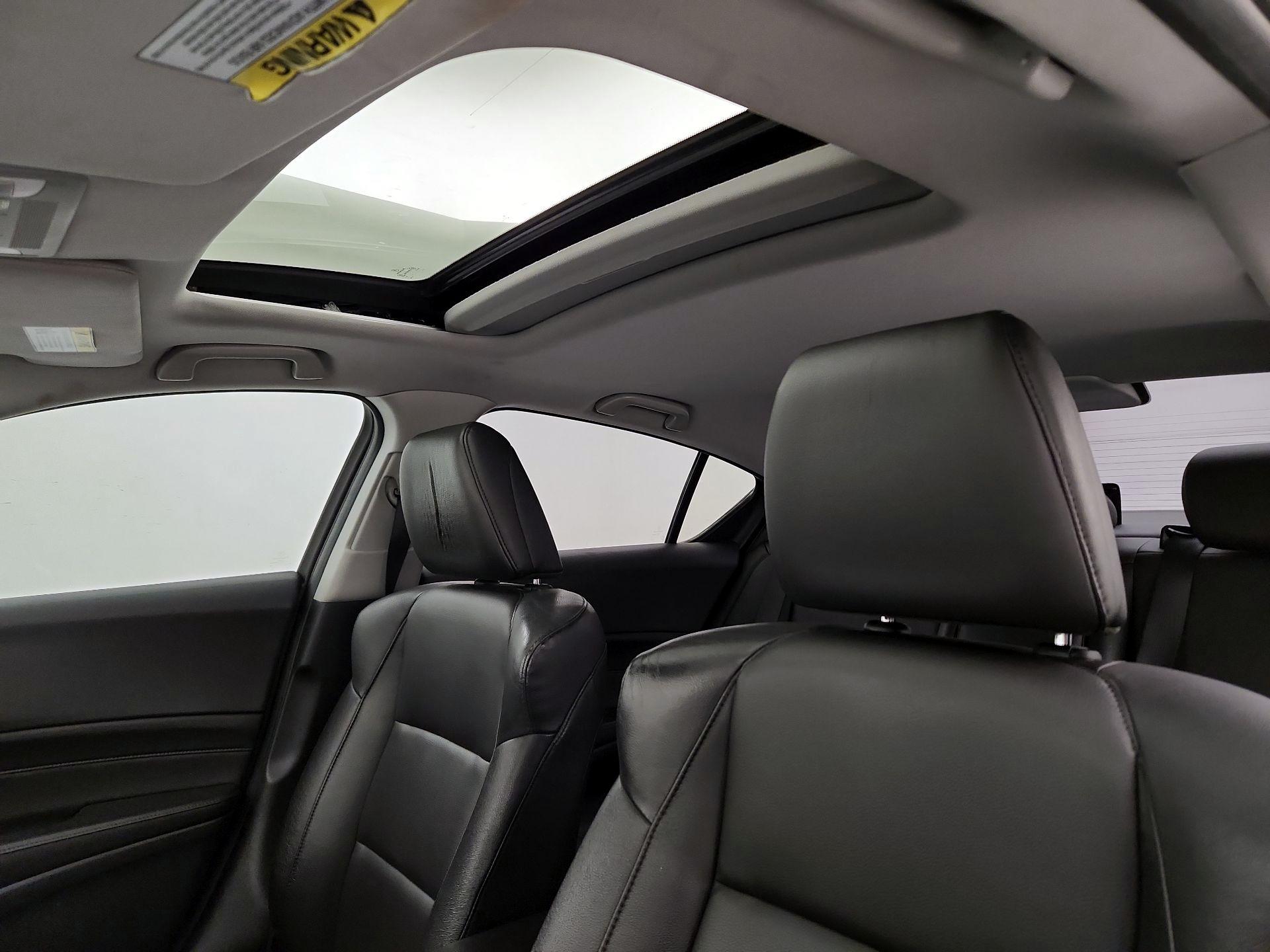 Thumbnail: 2017 Acura ILX - 19