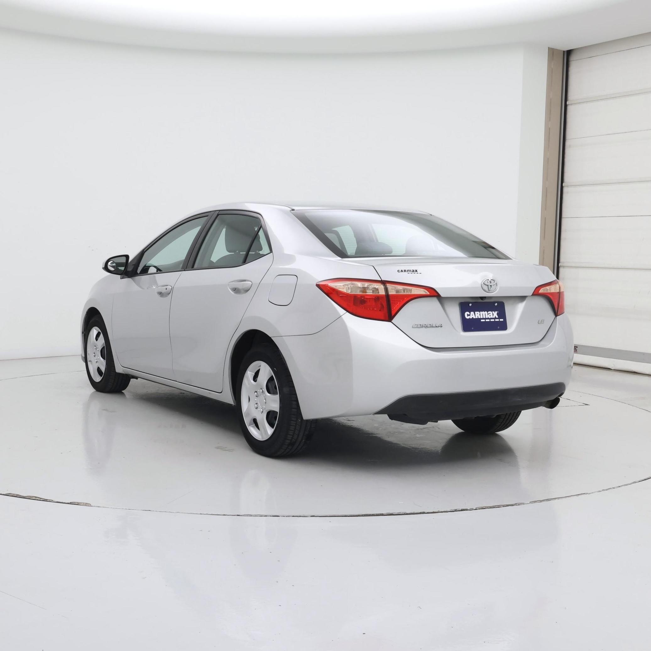 Thumbnail: 2017 Toyota Corolla - 2
