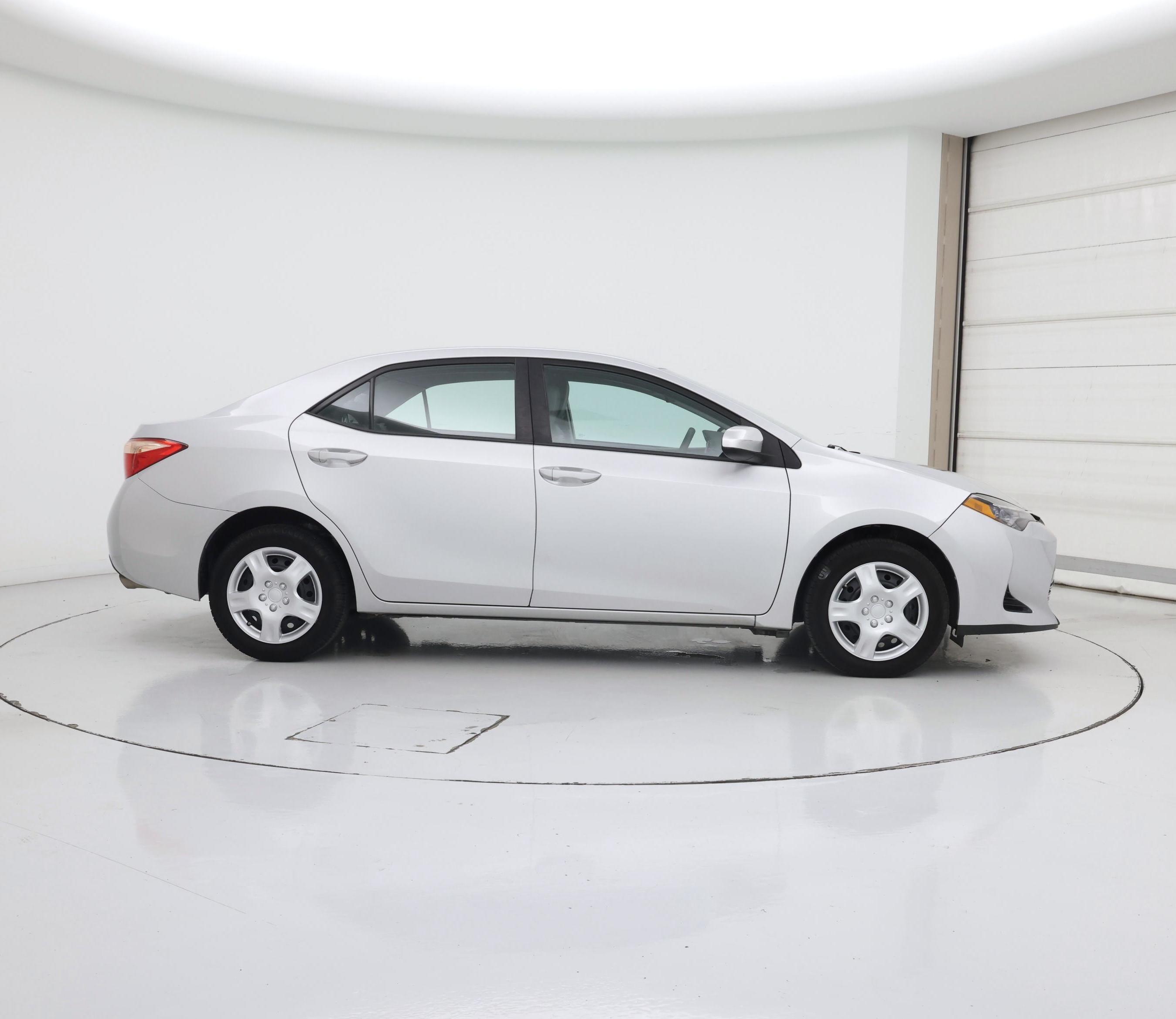 Thumbnail: 2017 Toyota Corolla - 7