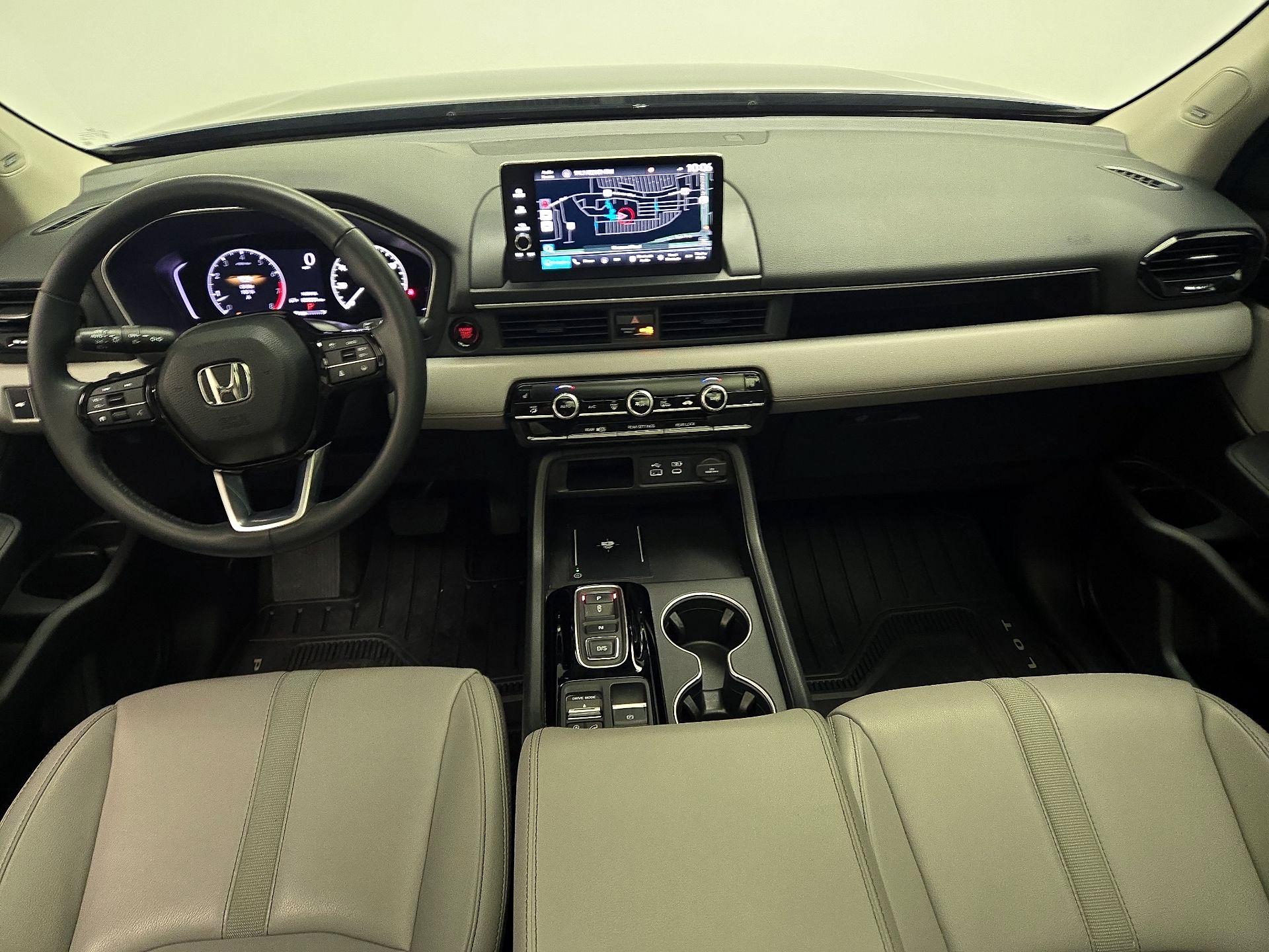 Thumbnail: 2025 Honda Pilot - 9