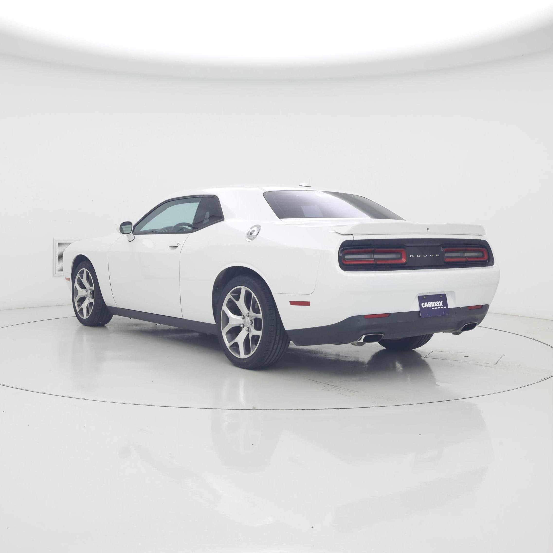 Thumbnail: 2015 Dodge Challenger - 2