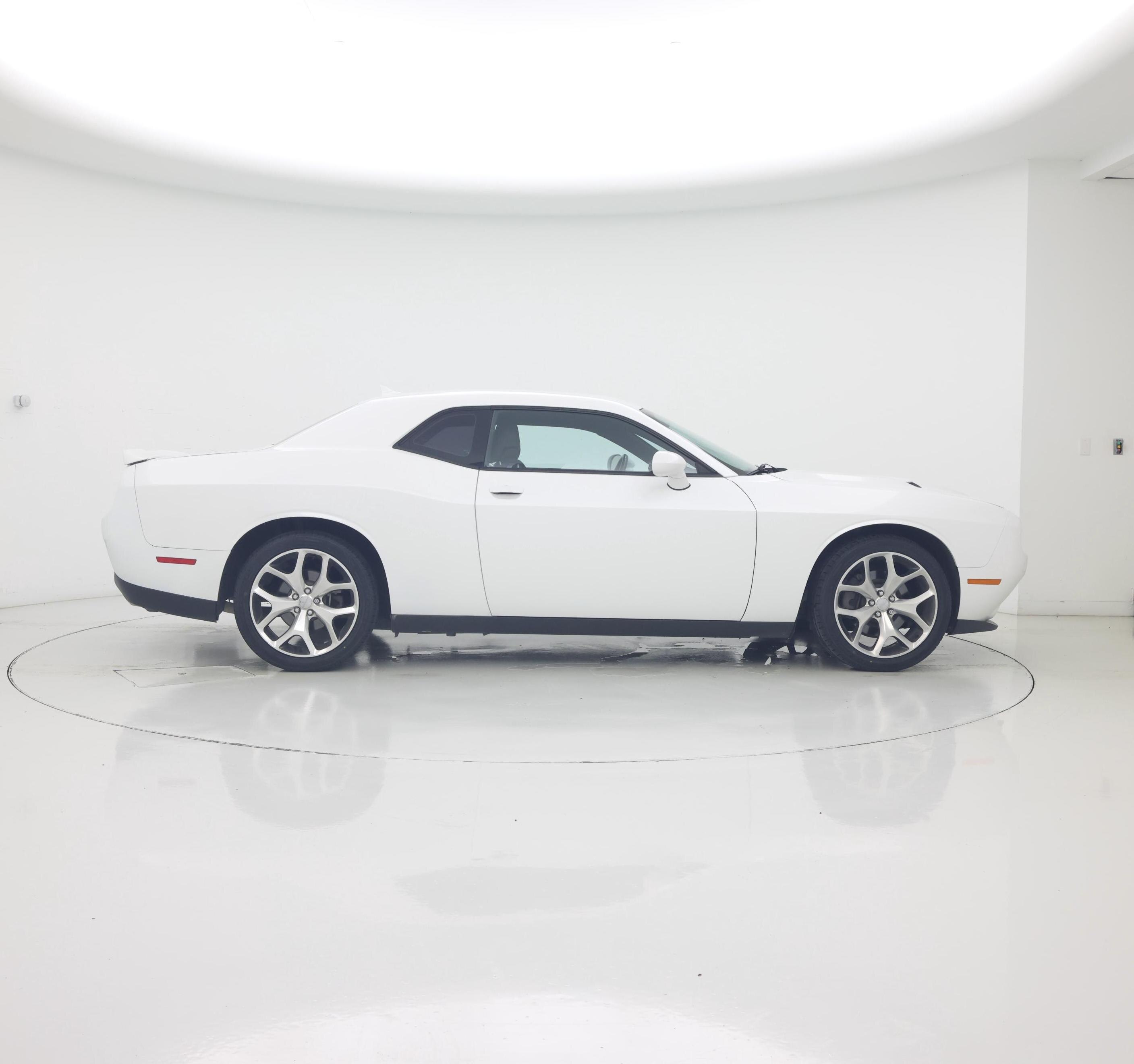 Thumbnail: 2015 Dodge Challenger - 7
