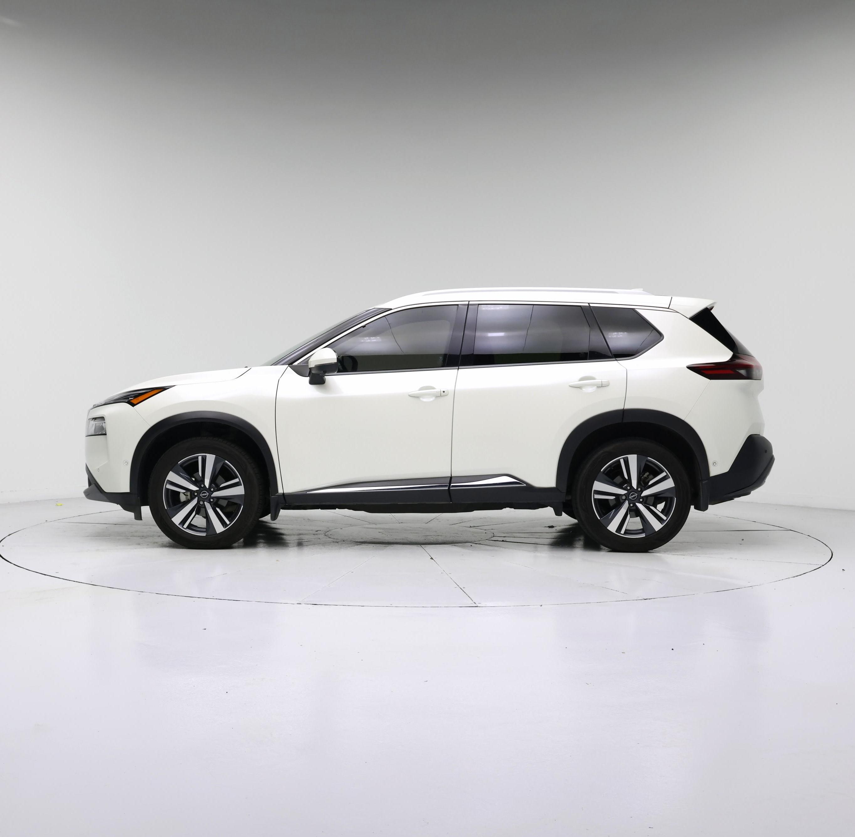 Thumbnail: 2023 Nissan Rogue - 3