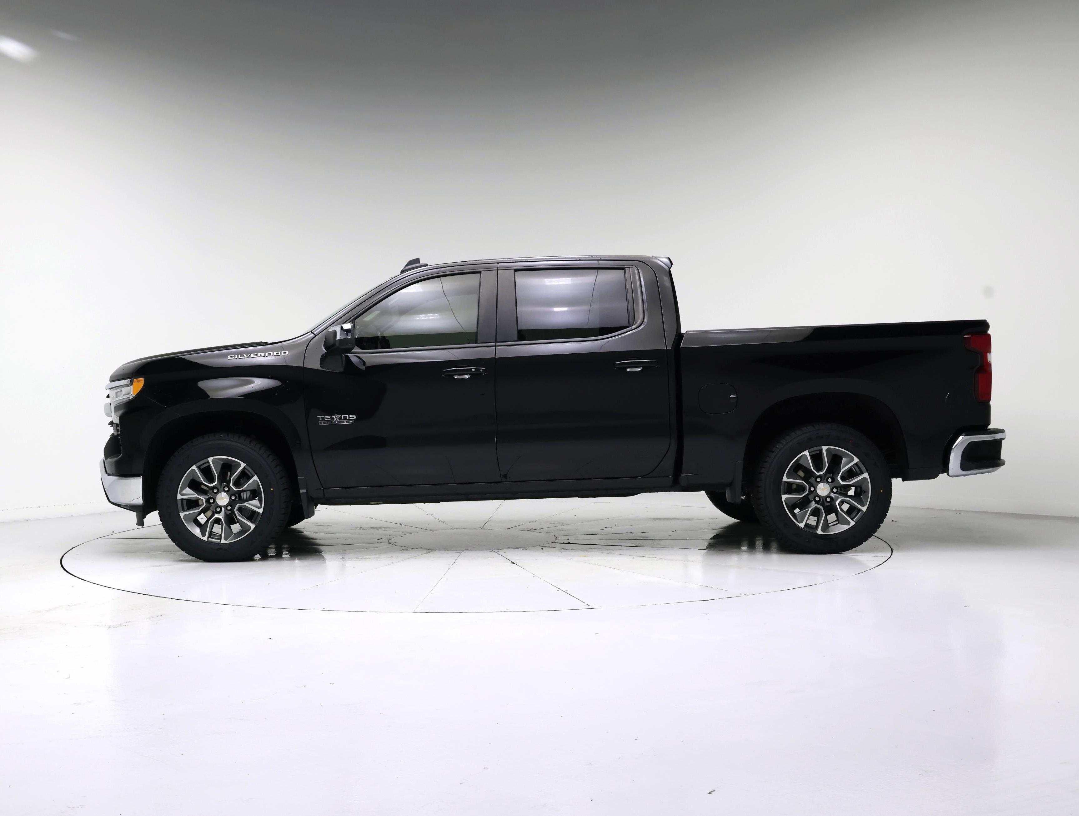 Thumbnail: 2023 Chevrolet Silverado 1500 - 3