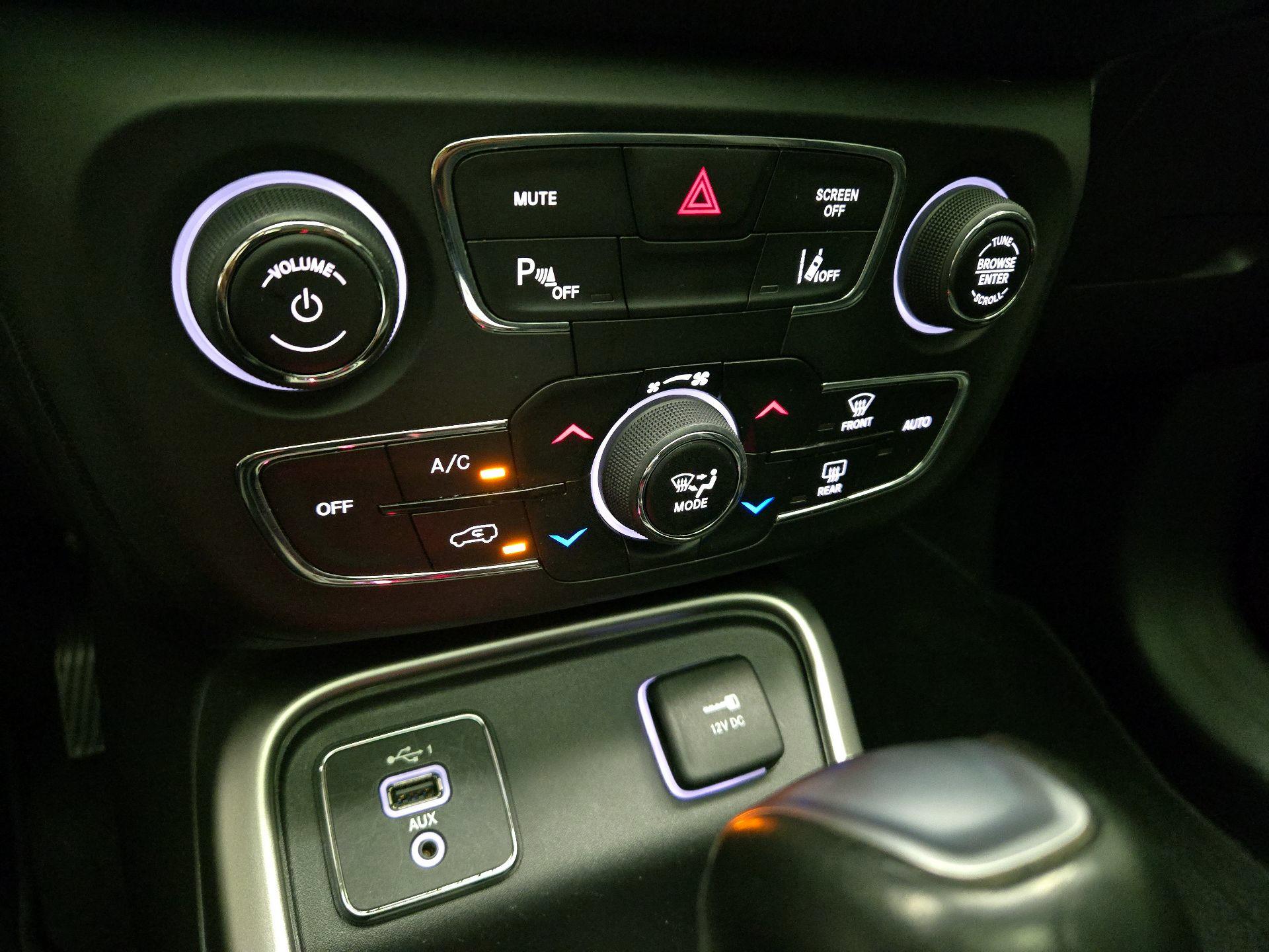 Thumbnail: 2020 Jeep Compass - 16