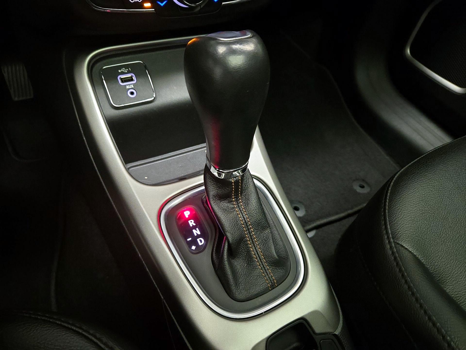 Thumbnail: 2020 Jeep Compass - 17