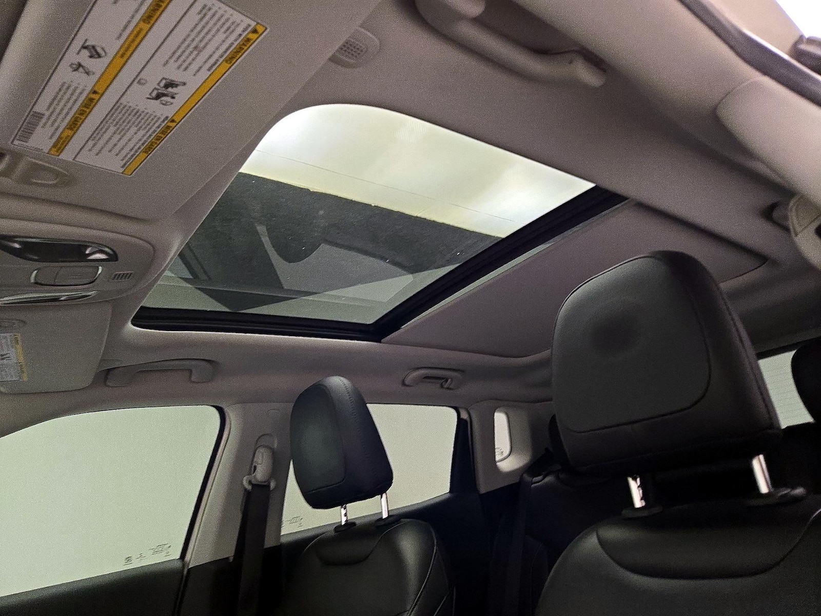2020 Jeep Compass Sun & Safety - Photo 20