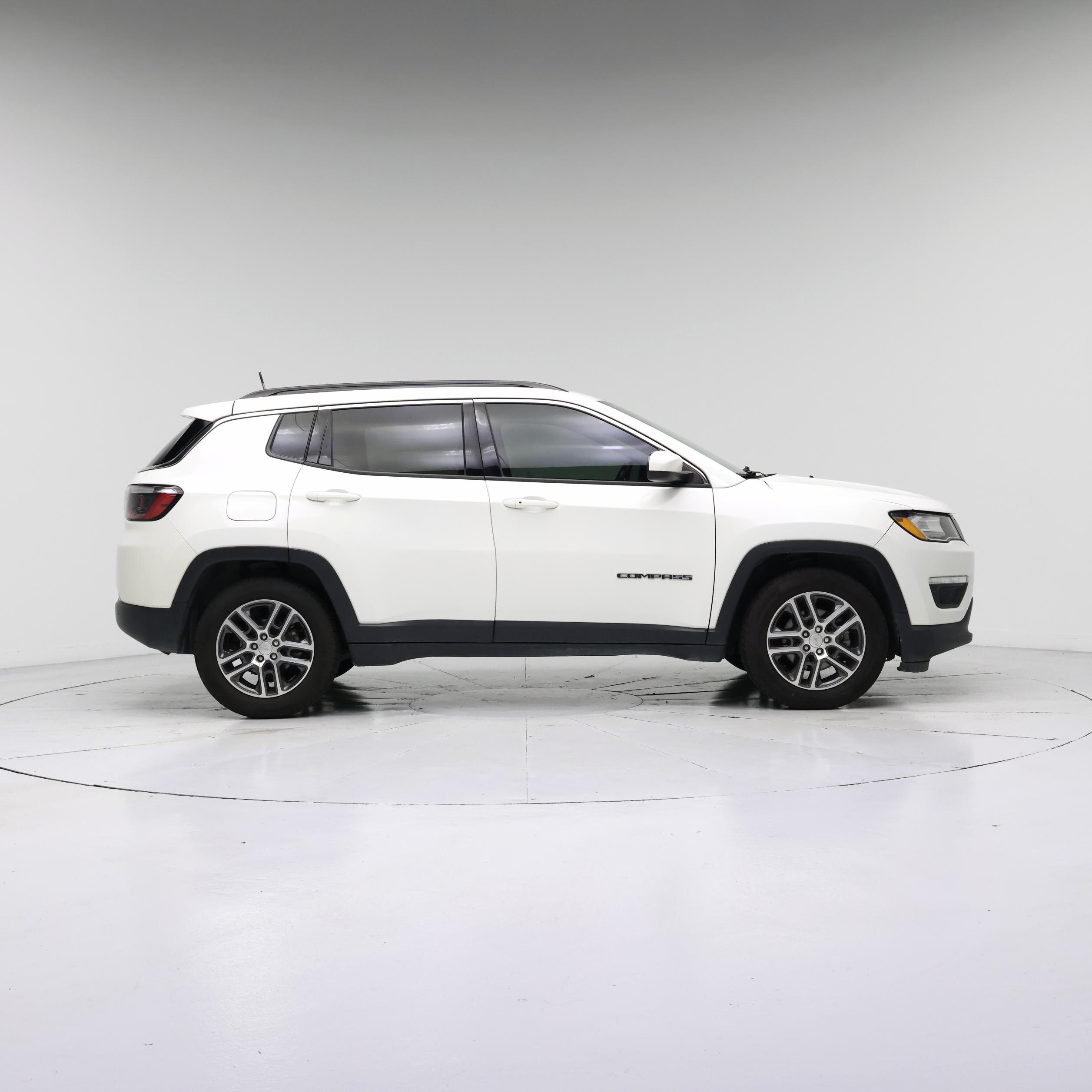 Thumbnail: 2020 Jeep Compass - 7