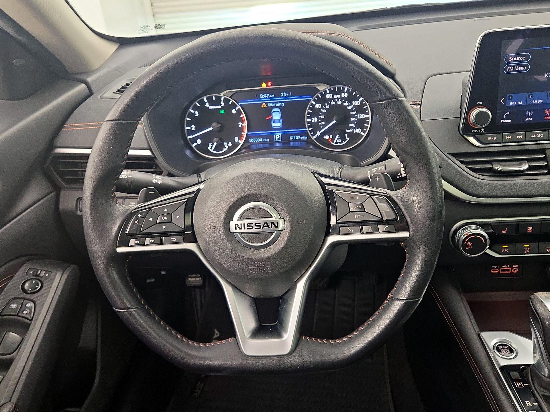 Thumbnail: 2021 Nissan Altima - 10