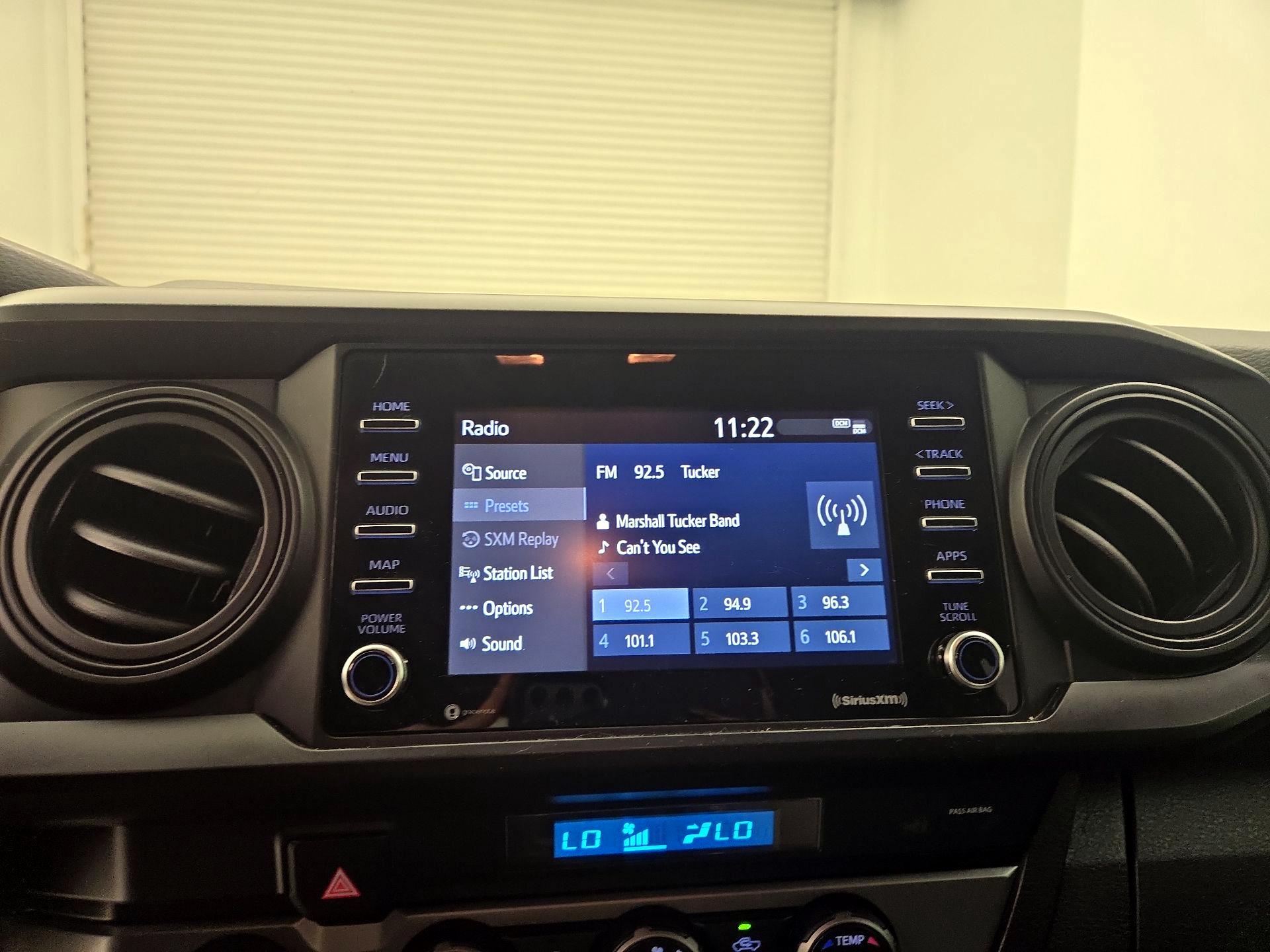 Thumbnail: 2021 Toyota Tacoma - 15