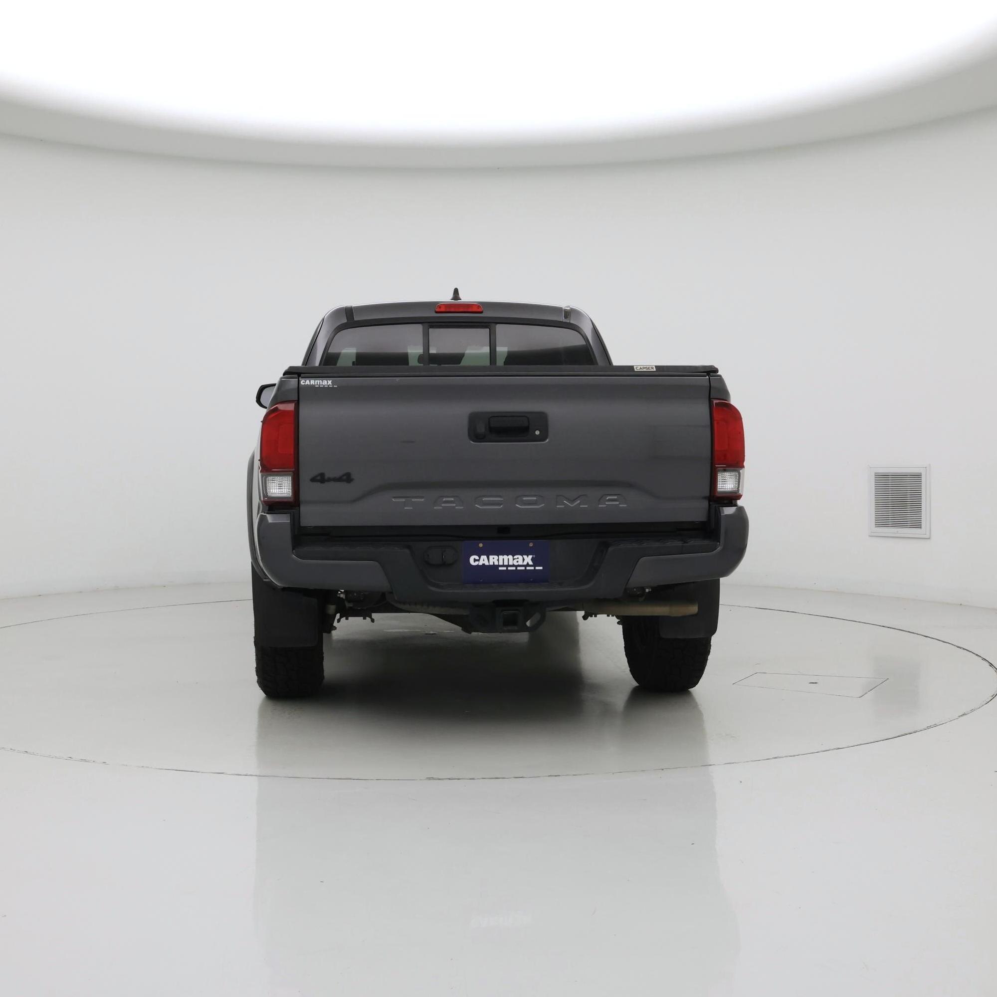 Thumbnail: 2021 Toyota Tacoma - 6
