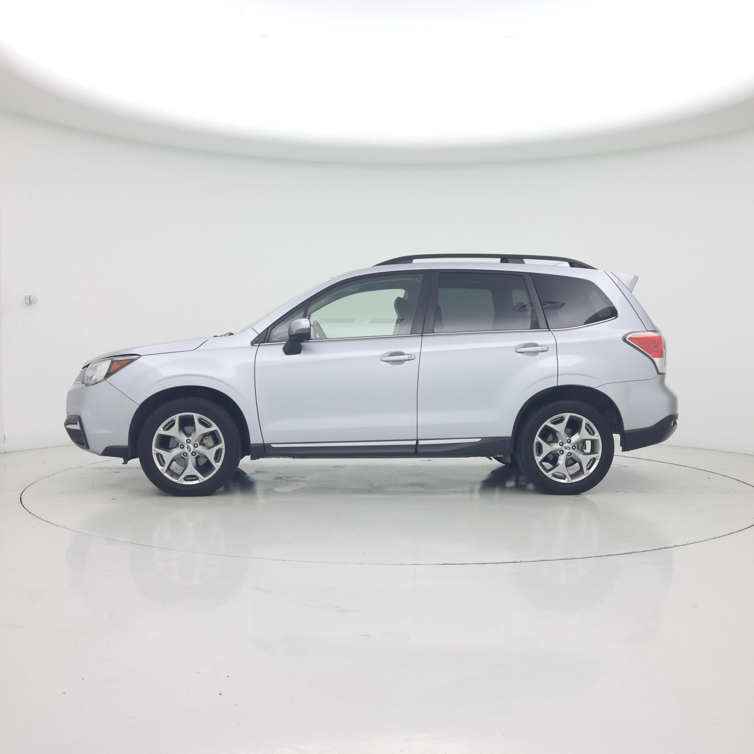 Thumbnail: 2018 Subaru Forester - 3
