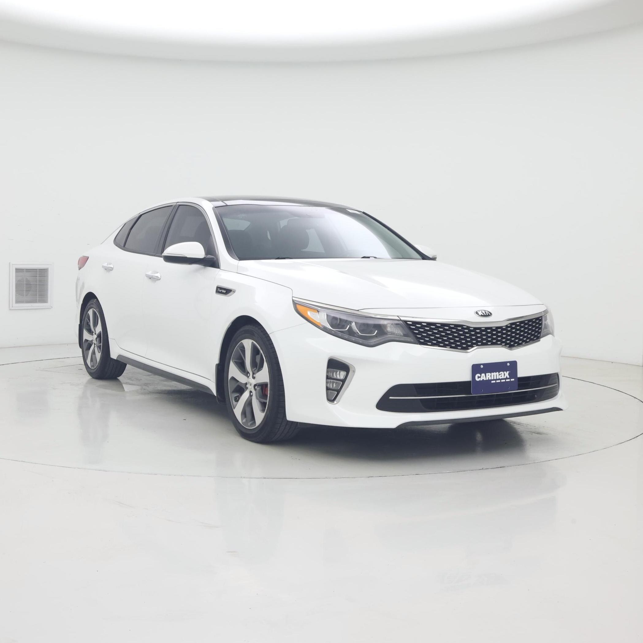 White 2018 Kia Optima SX Turbo Sedan Front-Wheel Drive Automatic