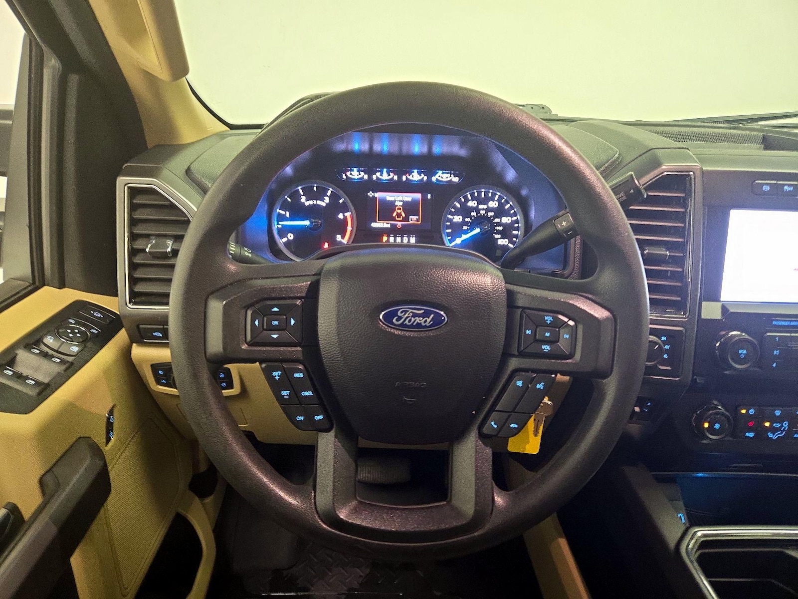 2021 Ford F-250 Super Duty XLT - Photo 11