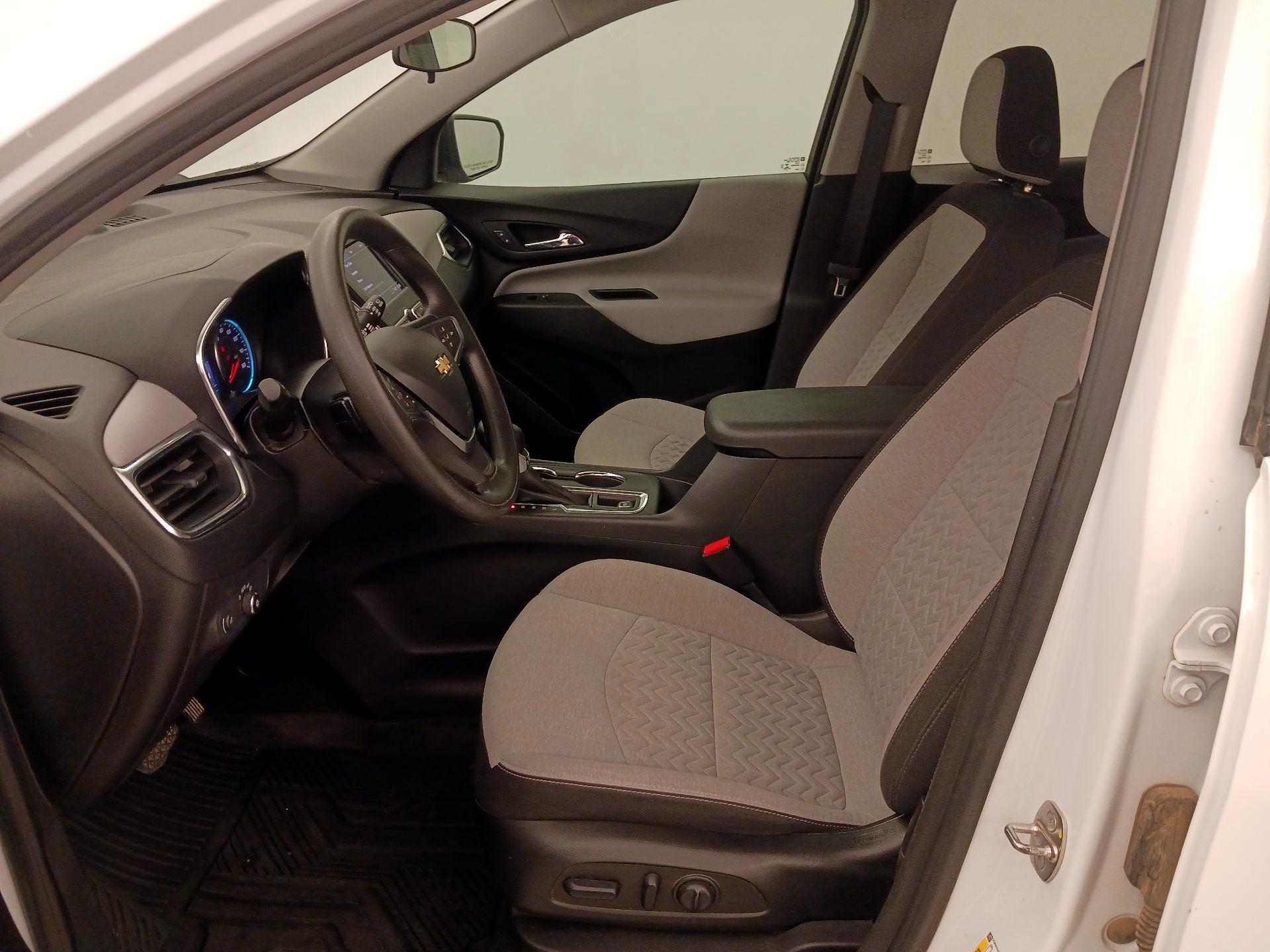 Thumbnail: 2022 Chevrolet Equinox - 11