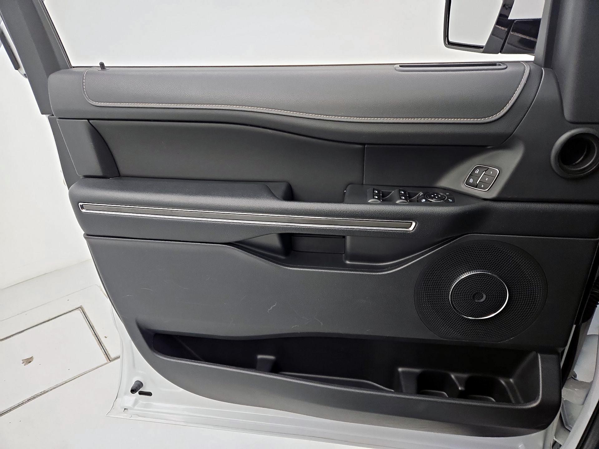 Thumbnail: 2024 Ford Expedition - 12