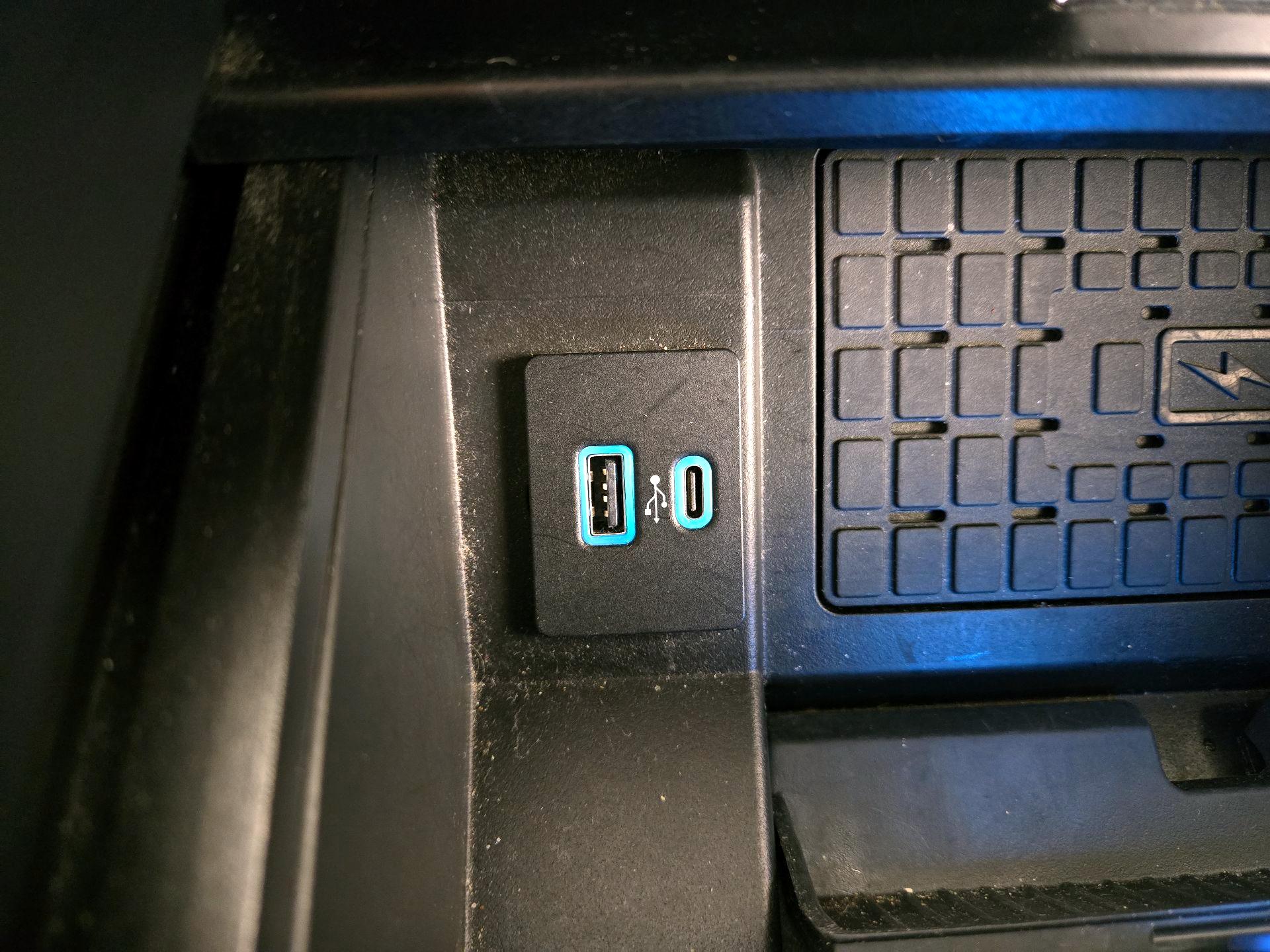 Thumbnail: 2024 Ford Expedition - 19