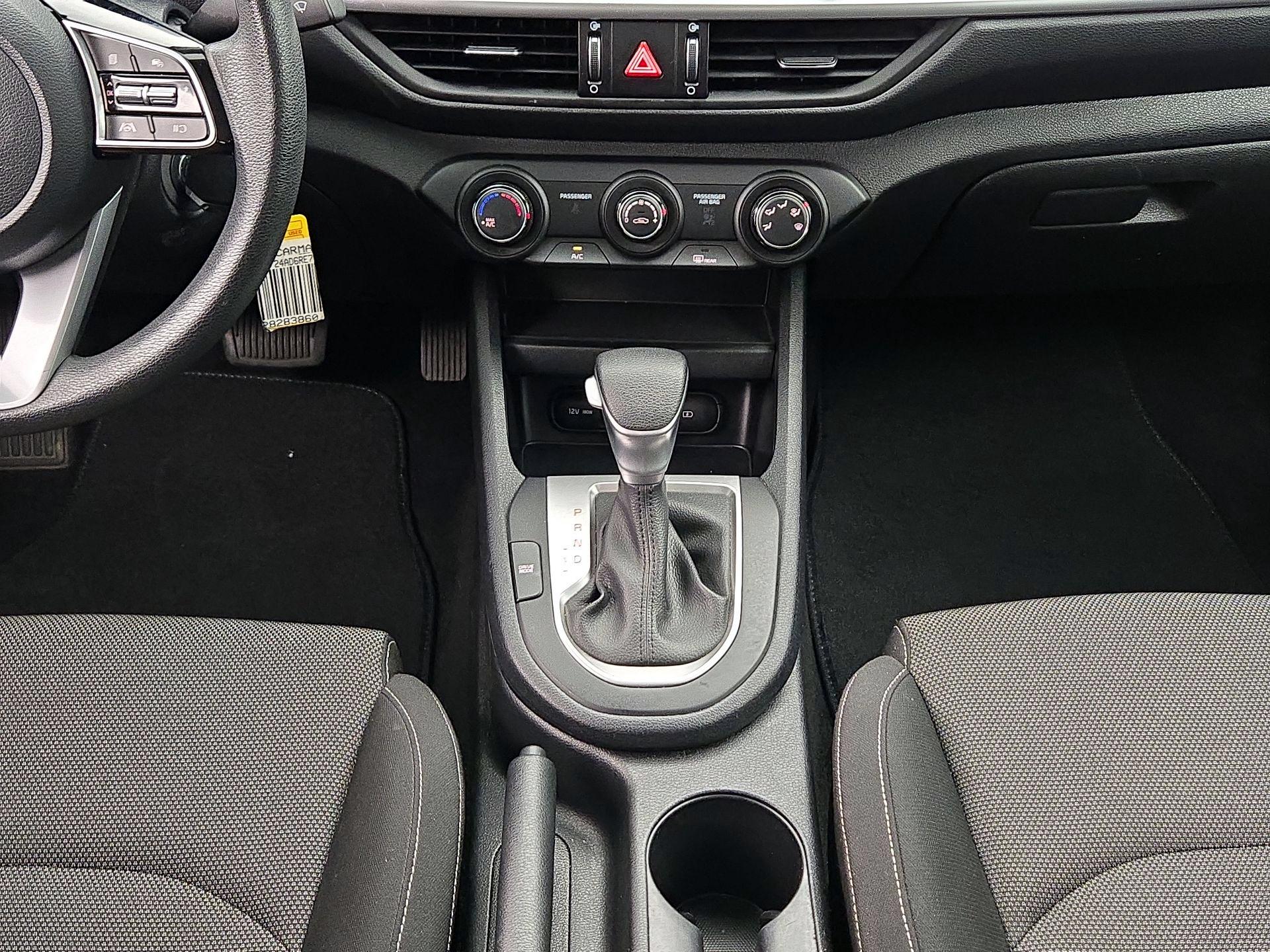 Thumbnail: 2024 Kia Forte - 17