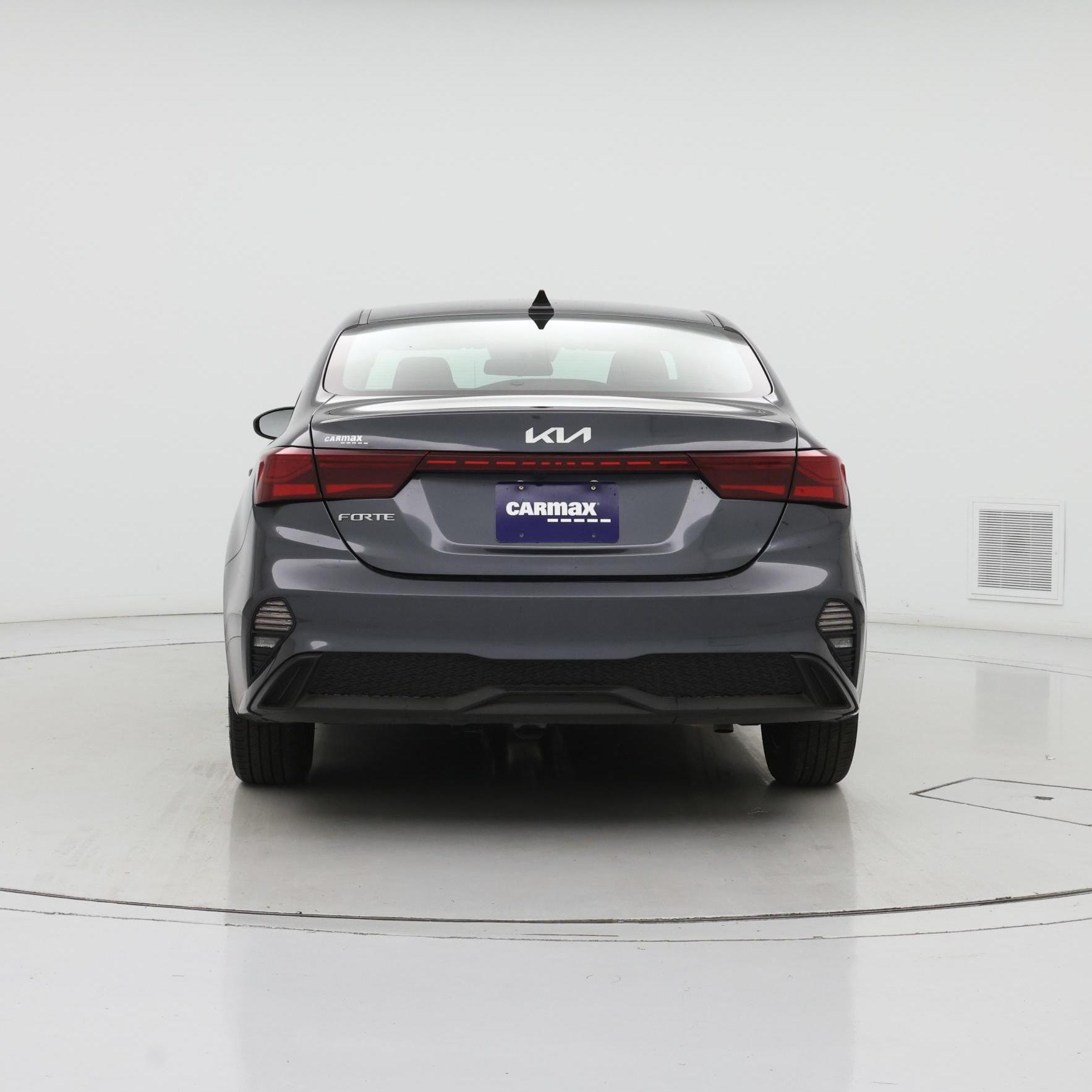 Thumbnail: 2024 Kia Forte - 6