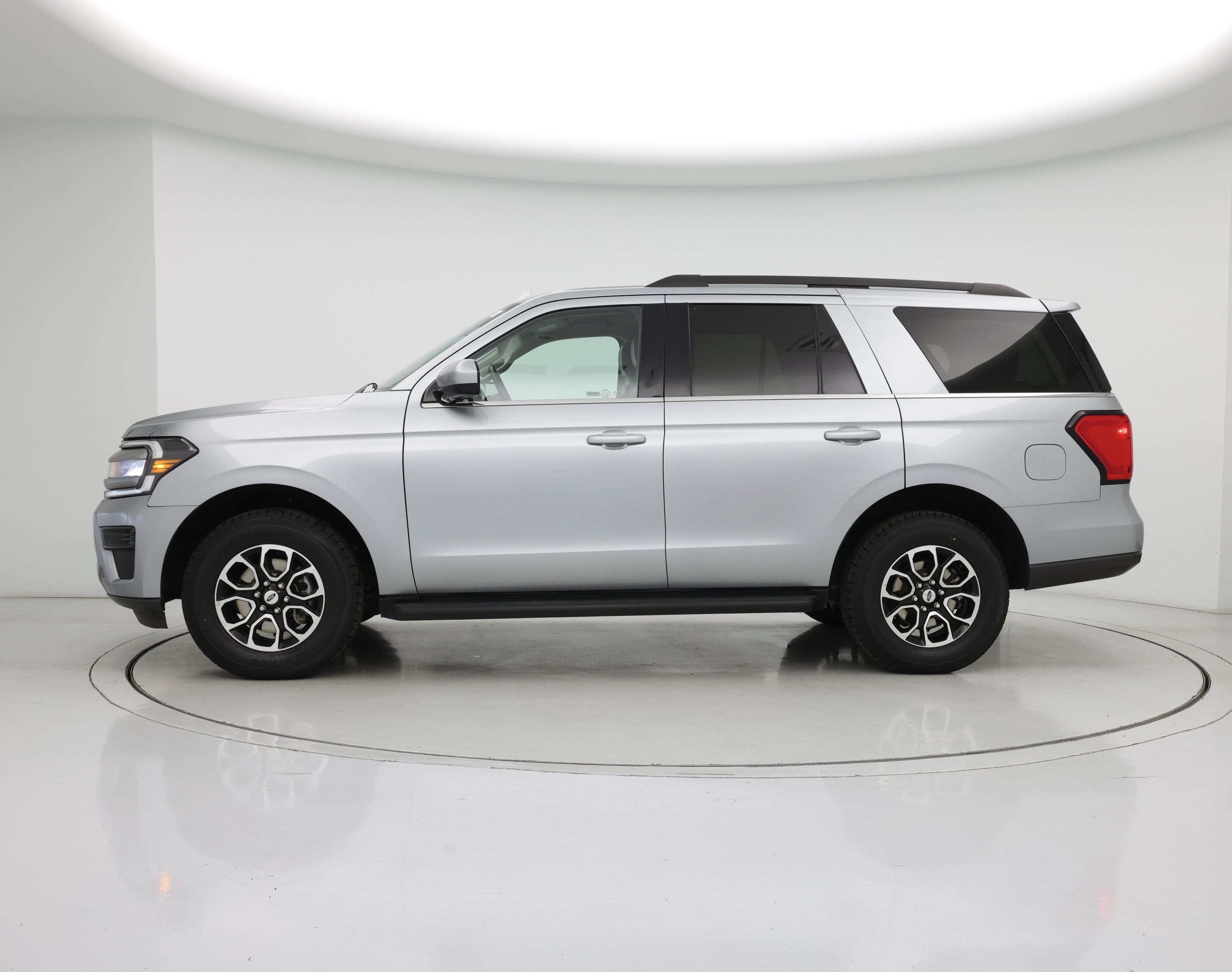 Thumbnail: 2024 Ford Expedition - 3