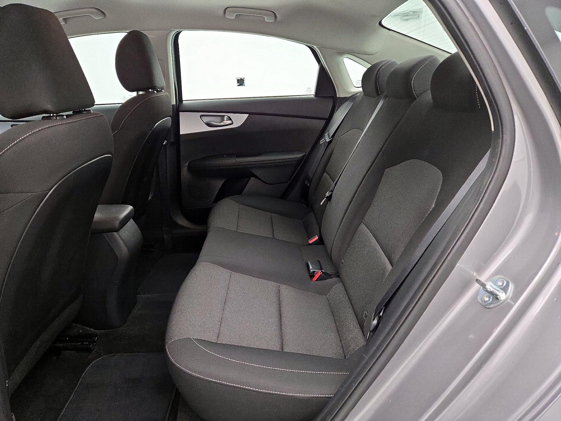 Thumbnail: 2024 Kia Forte - 19