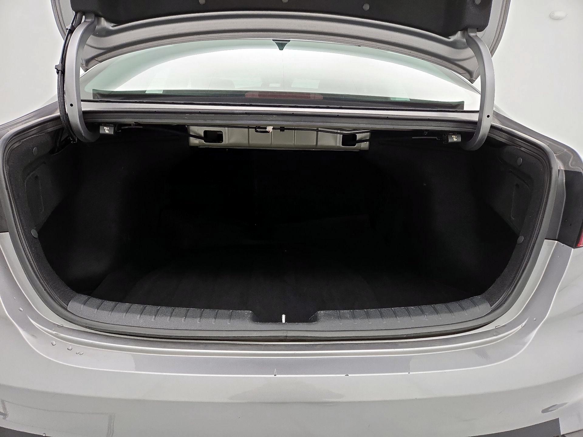 Thumbnail: 2024 Kia Forte - 20