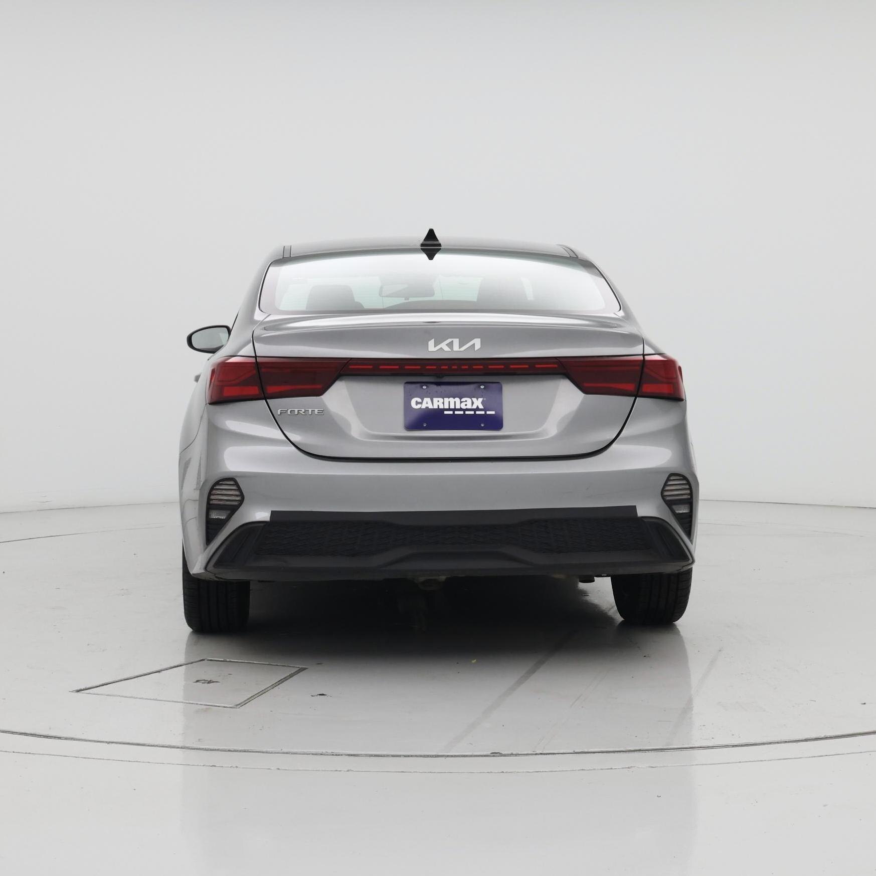 Thumbnail: 2024 Kia Forte - 6