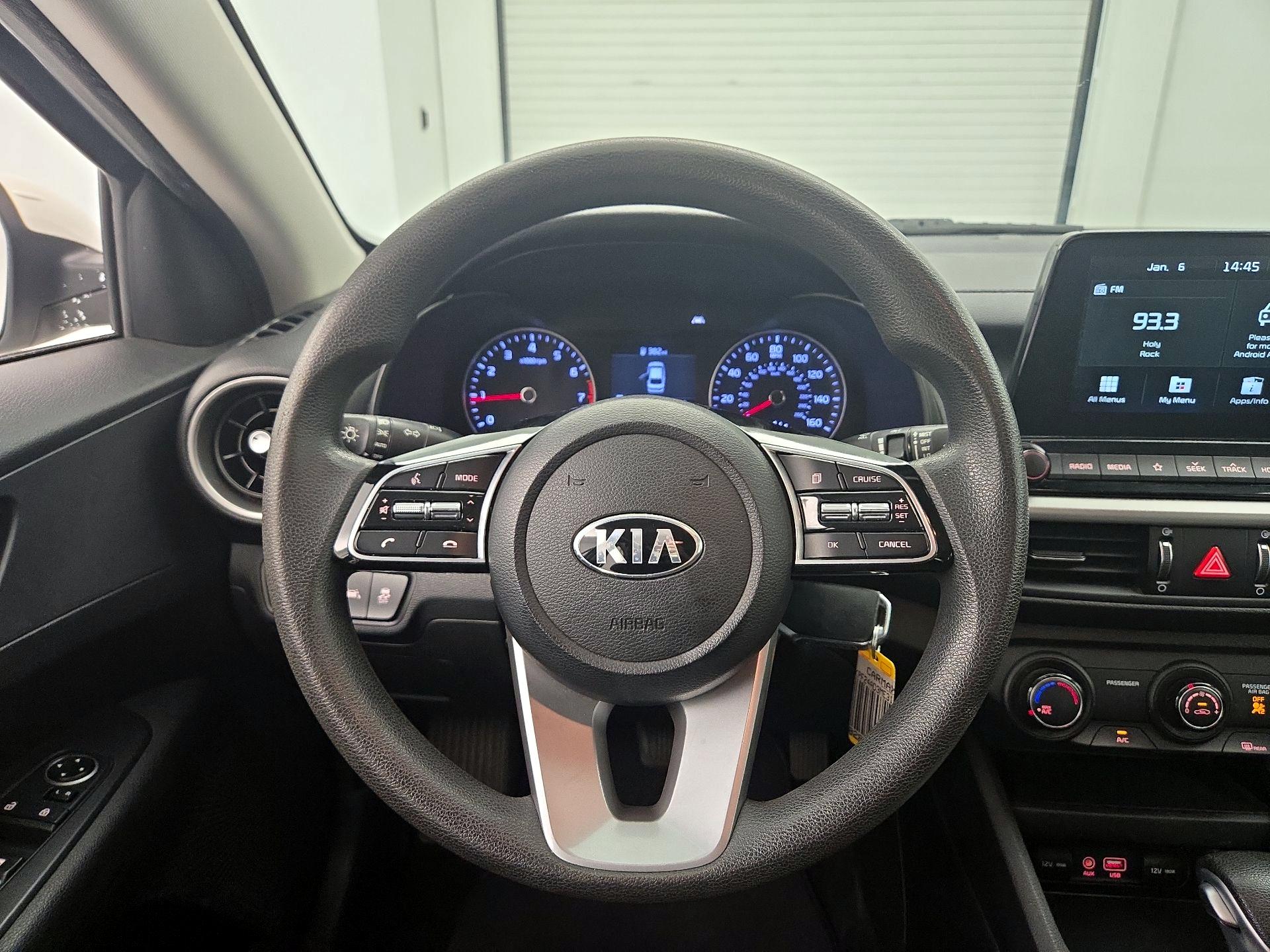 Thumbnail: 2021 Kia Forte - 10