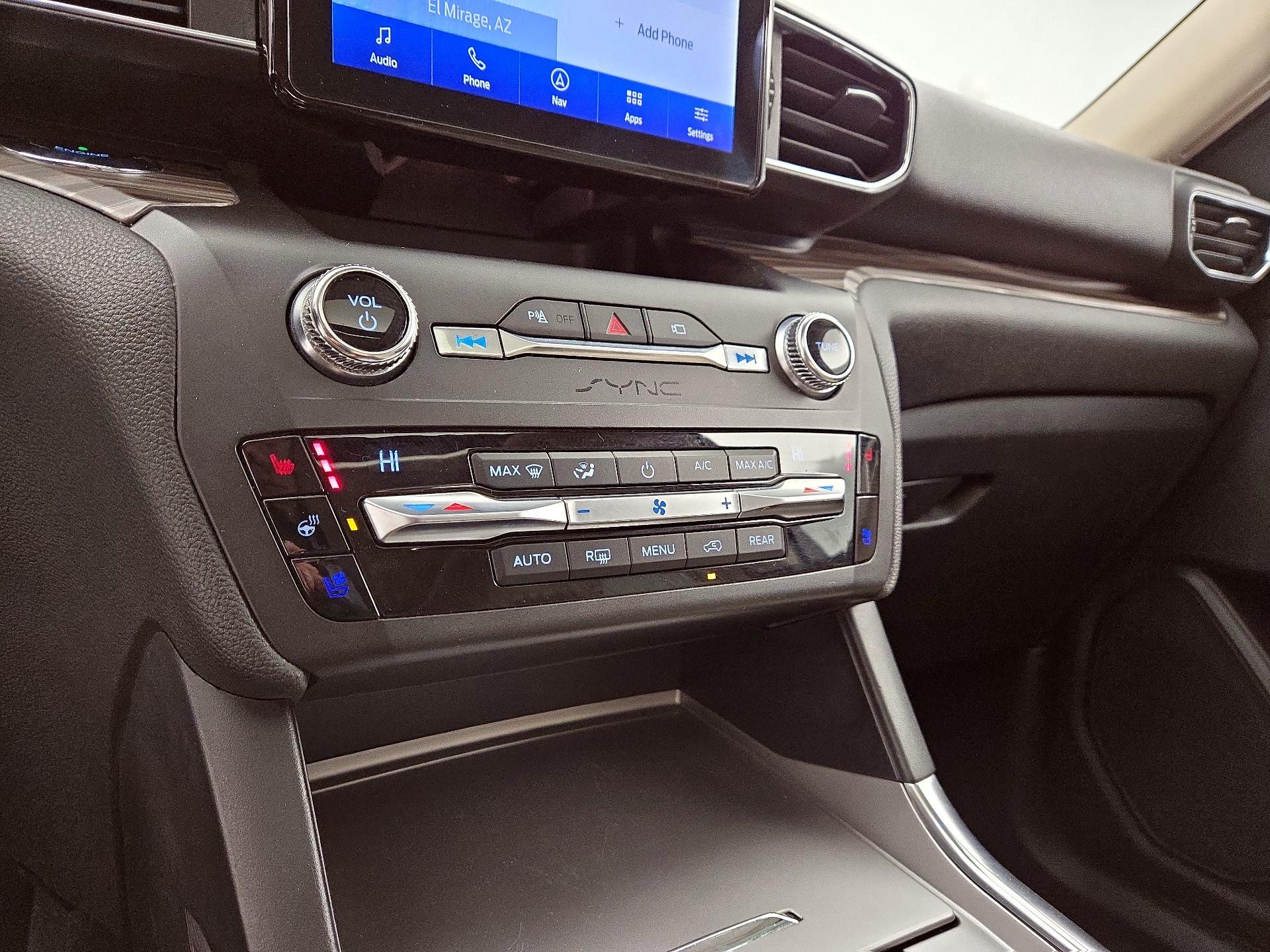 Thumbnail: 2020 Ford Explorer - 17