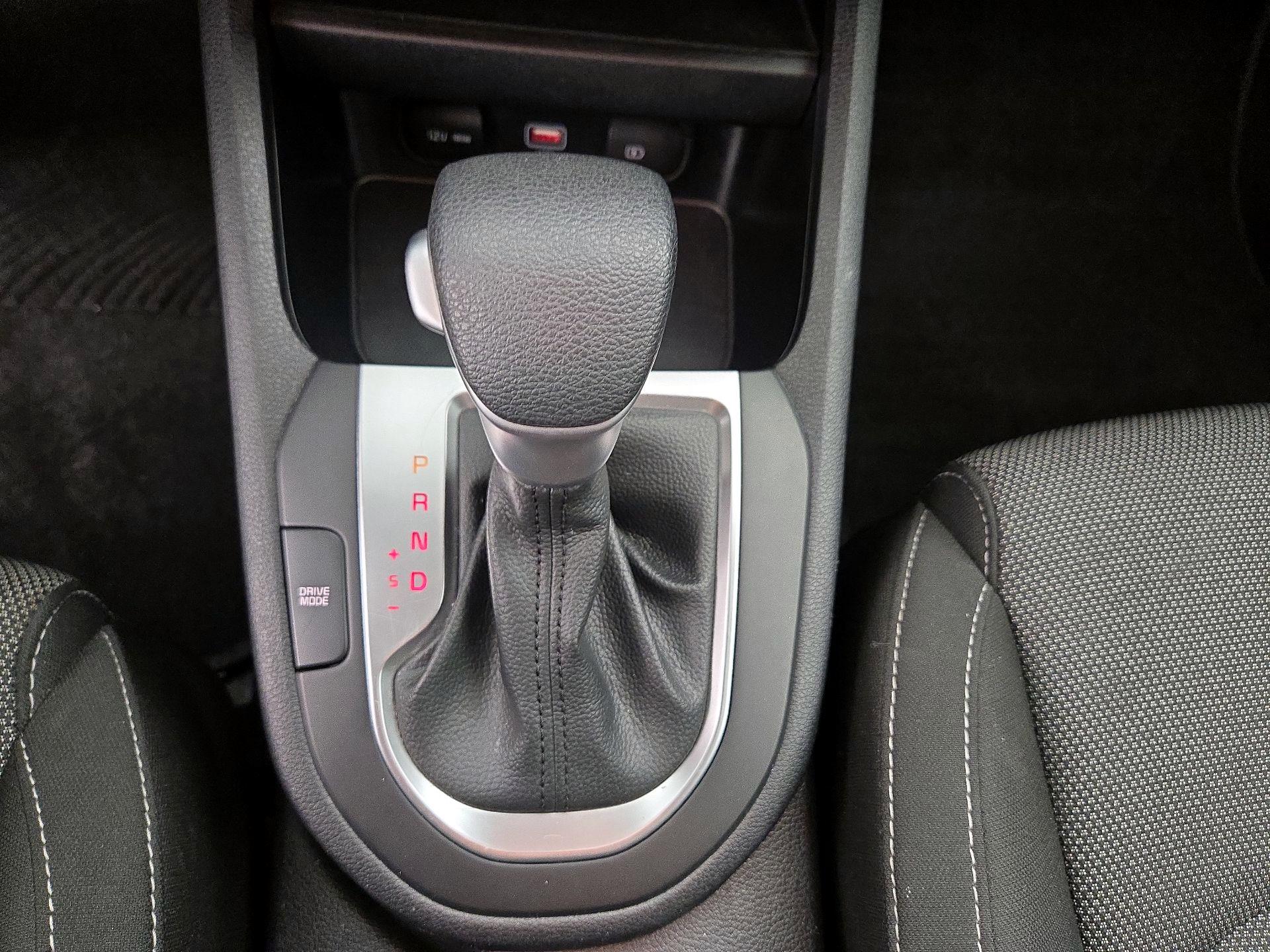 Thumbnail: 2024 Kia Forte - 15