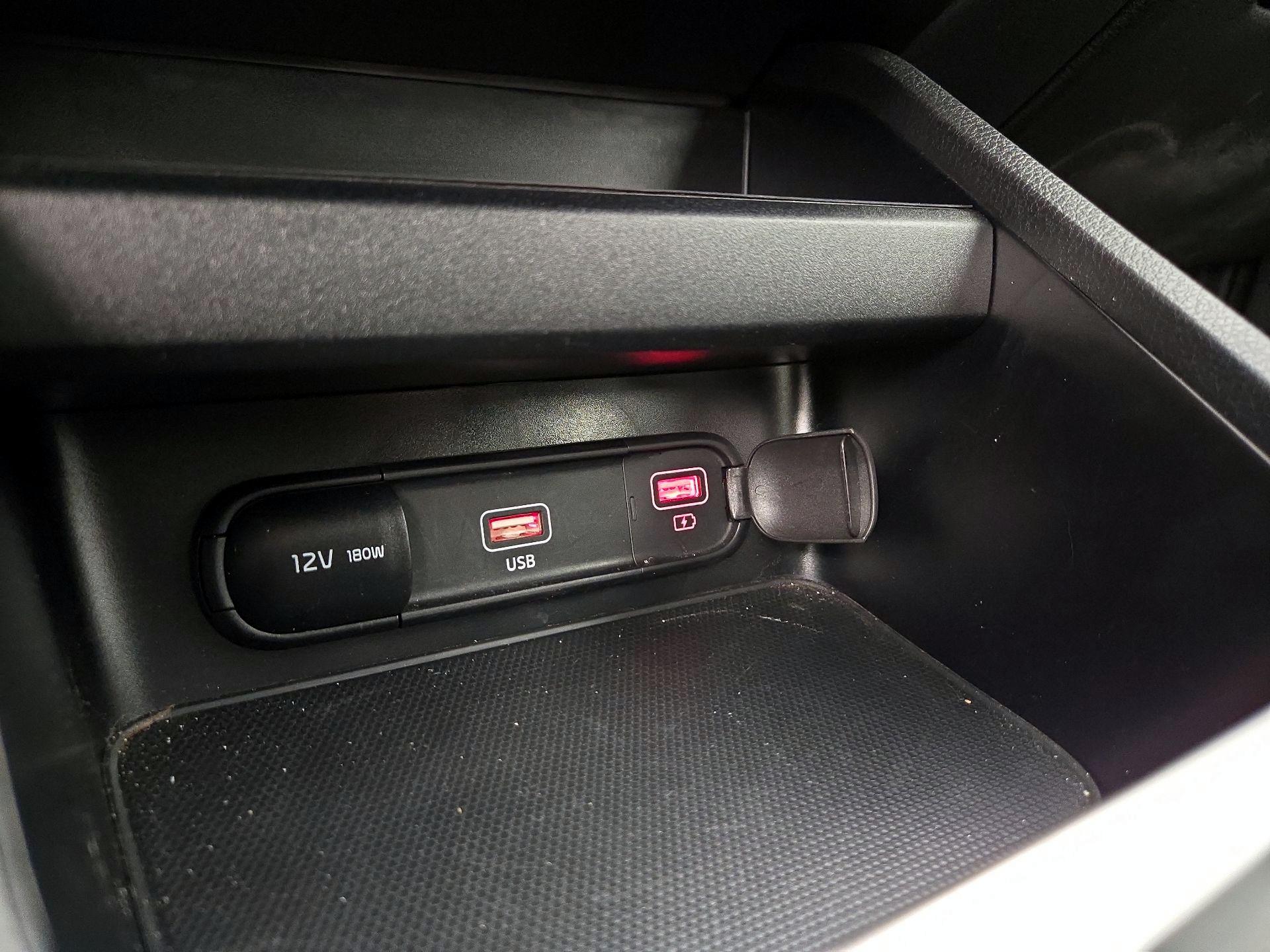 Thumbnail: 2024 Kia Forte - 18