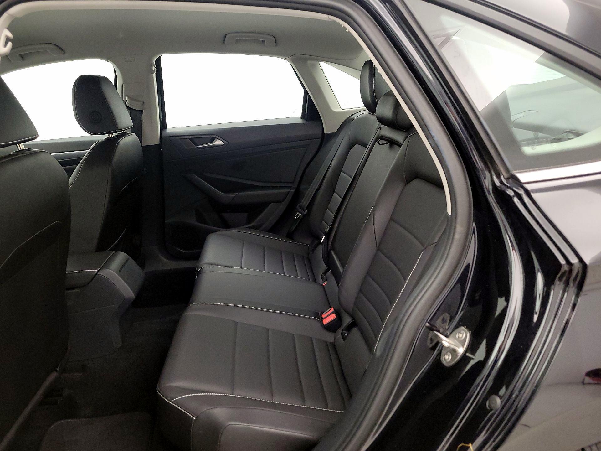 Thumbnail: 2024 Volkswagen Jetta - 19