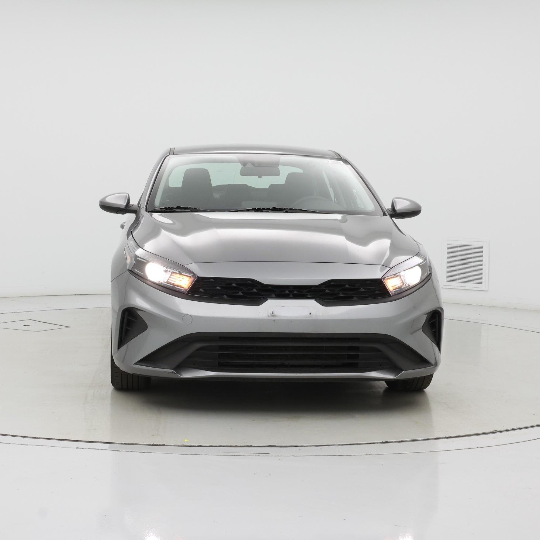 Thumbnail: 2024 Kia Forte - 5