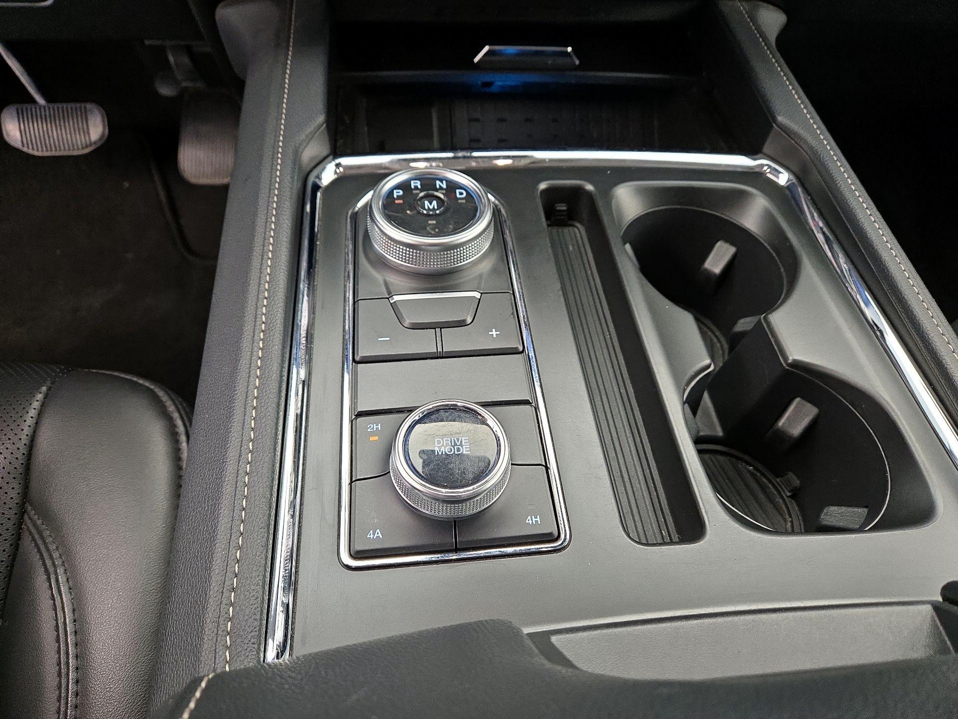 Thumbnail: 2024 Ford Expedition - 18