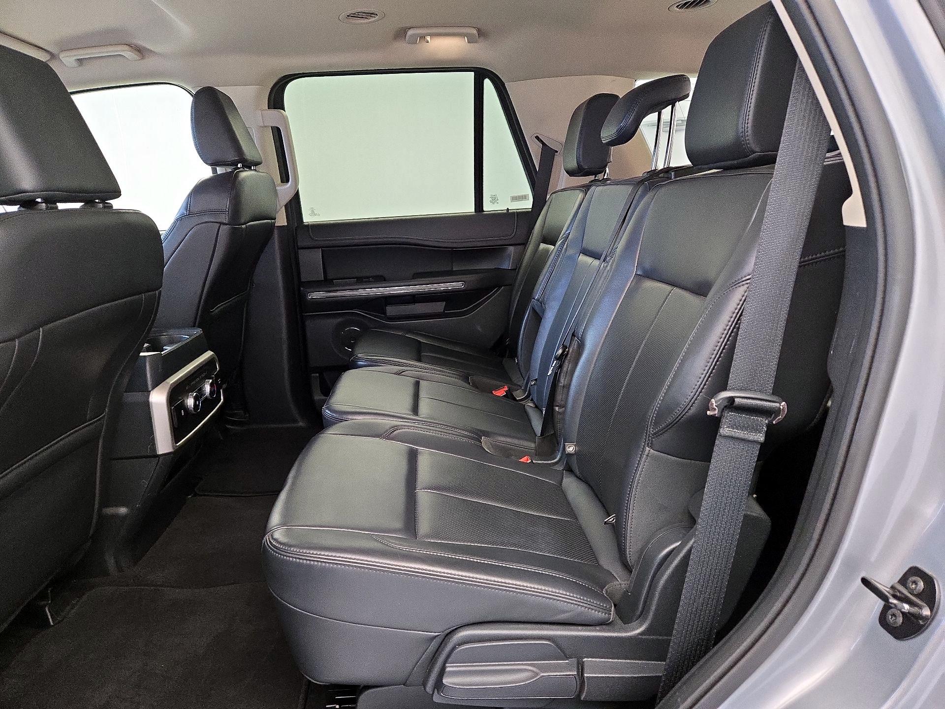 Thumbnail: 2024 Ford Expedition - 20