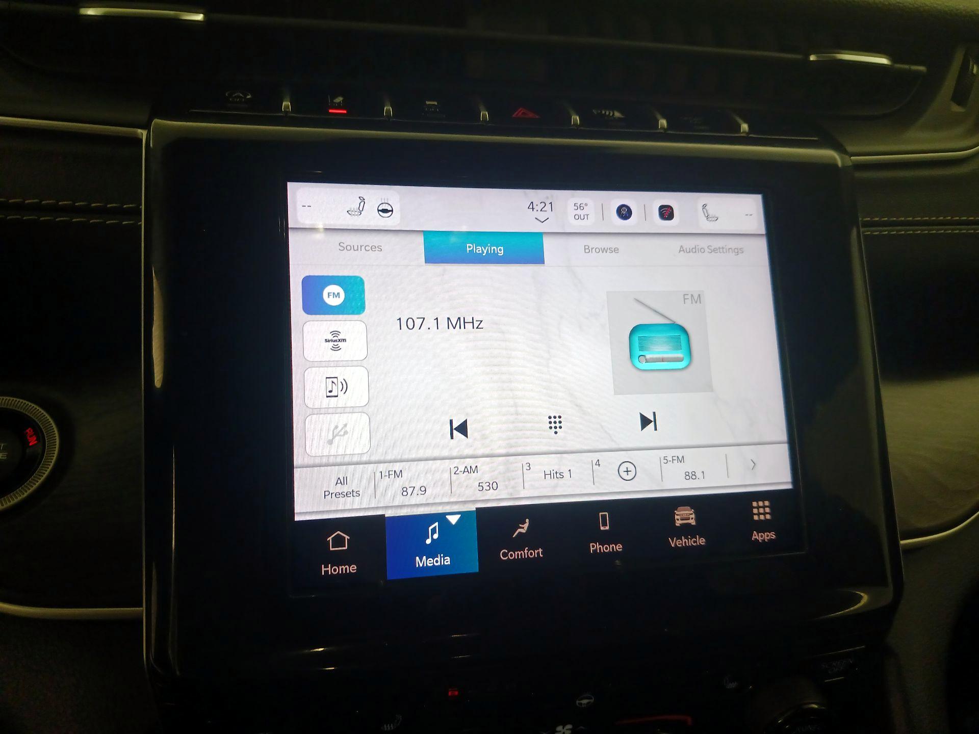 Thumbnail: 2022 Jeep Grand Cherokee - 15