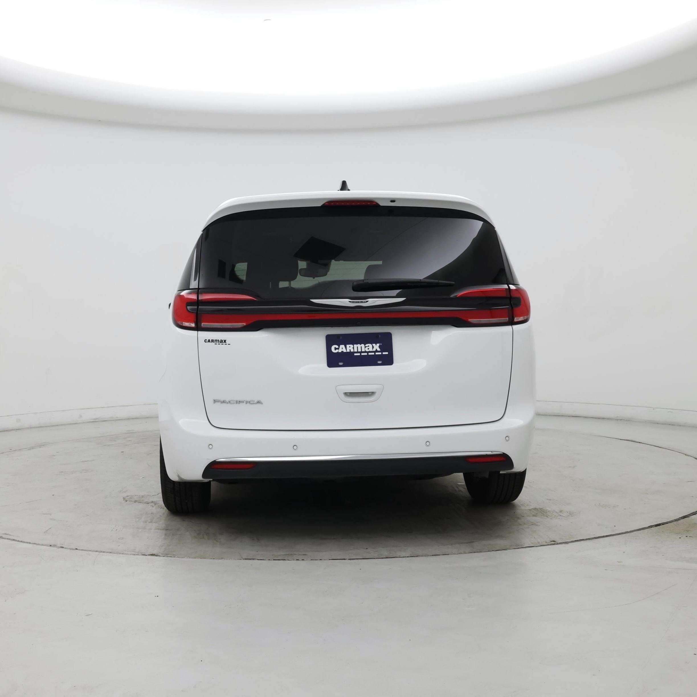 Thumbnail: 2024 Chrysler Pacifica - 6