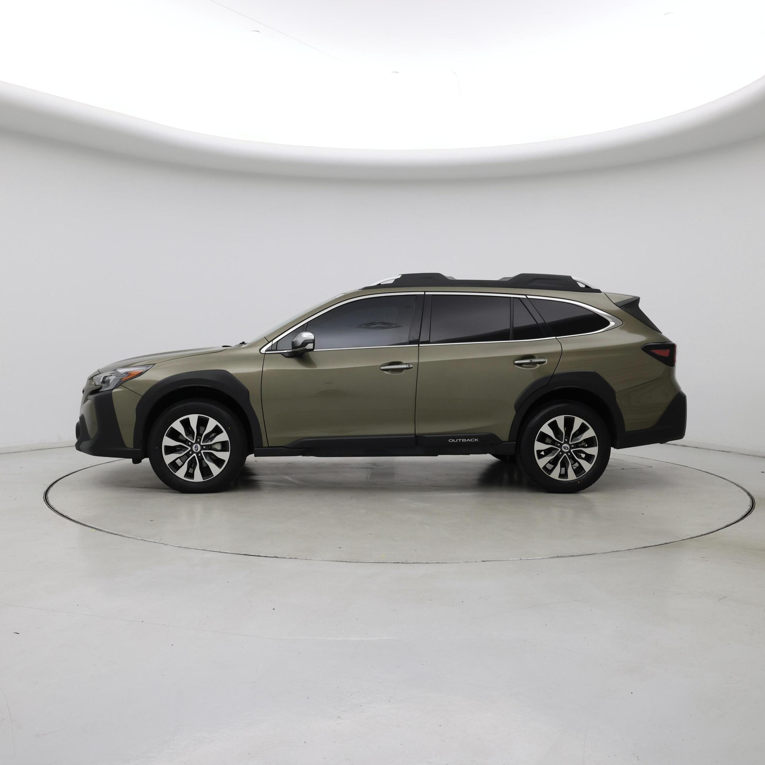 Thumbnail: 2023 Subaru Outback - 3