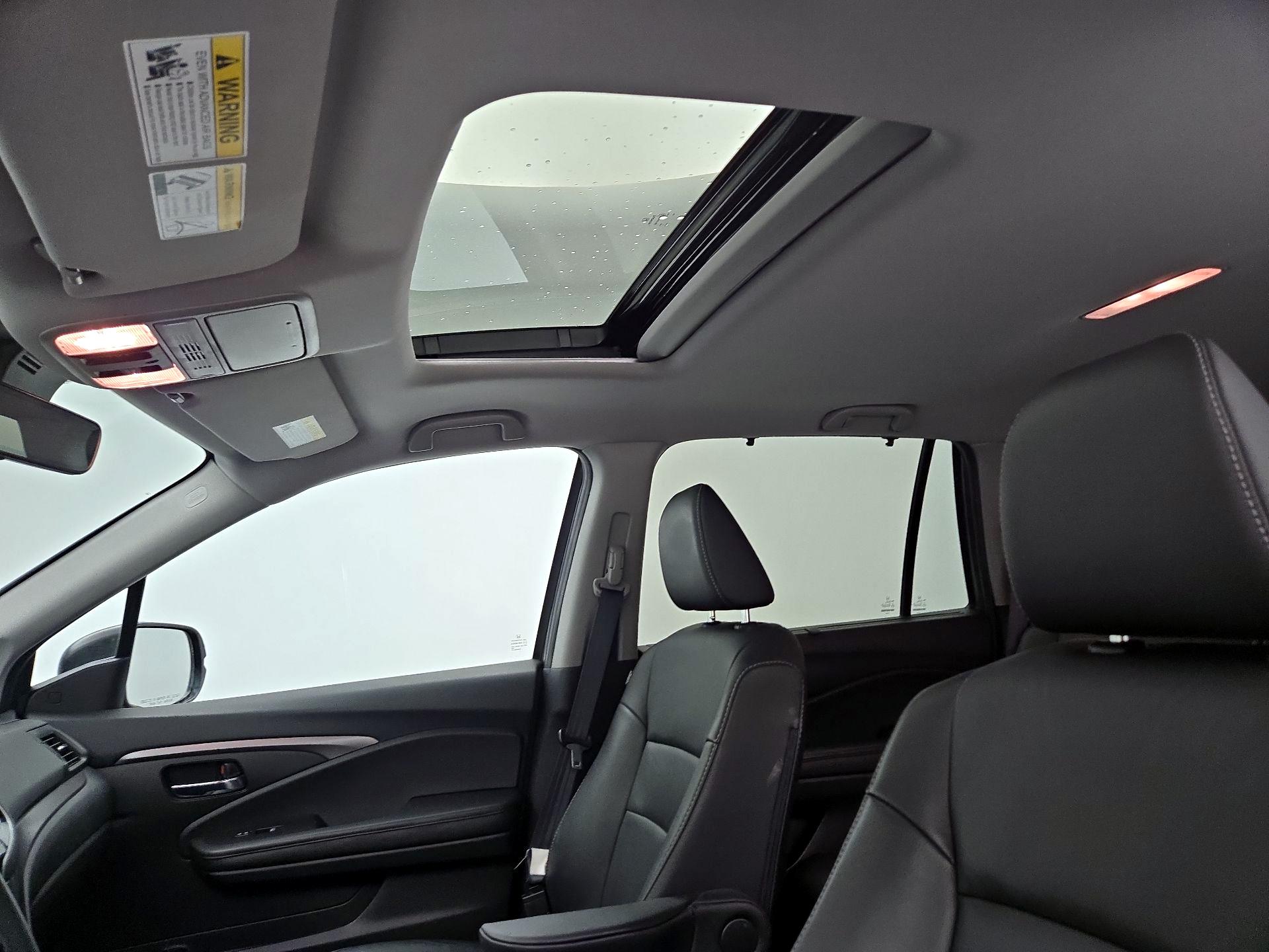 Thumbnail: 2022 Honda Pilot - 19