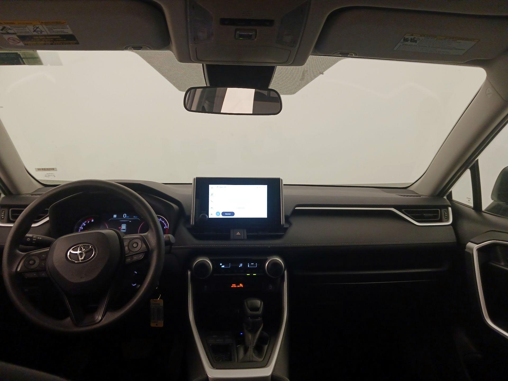 Thumbnail: 2024 Toyota RAV4 - 9