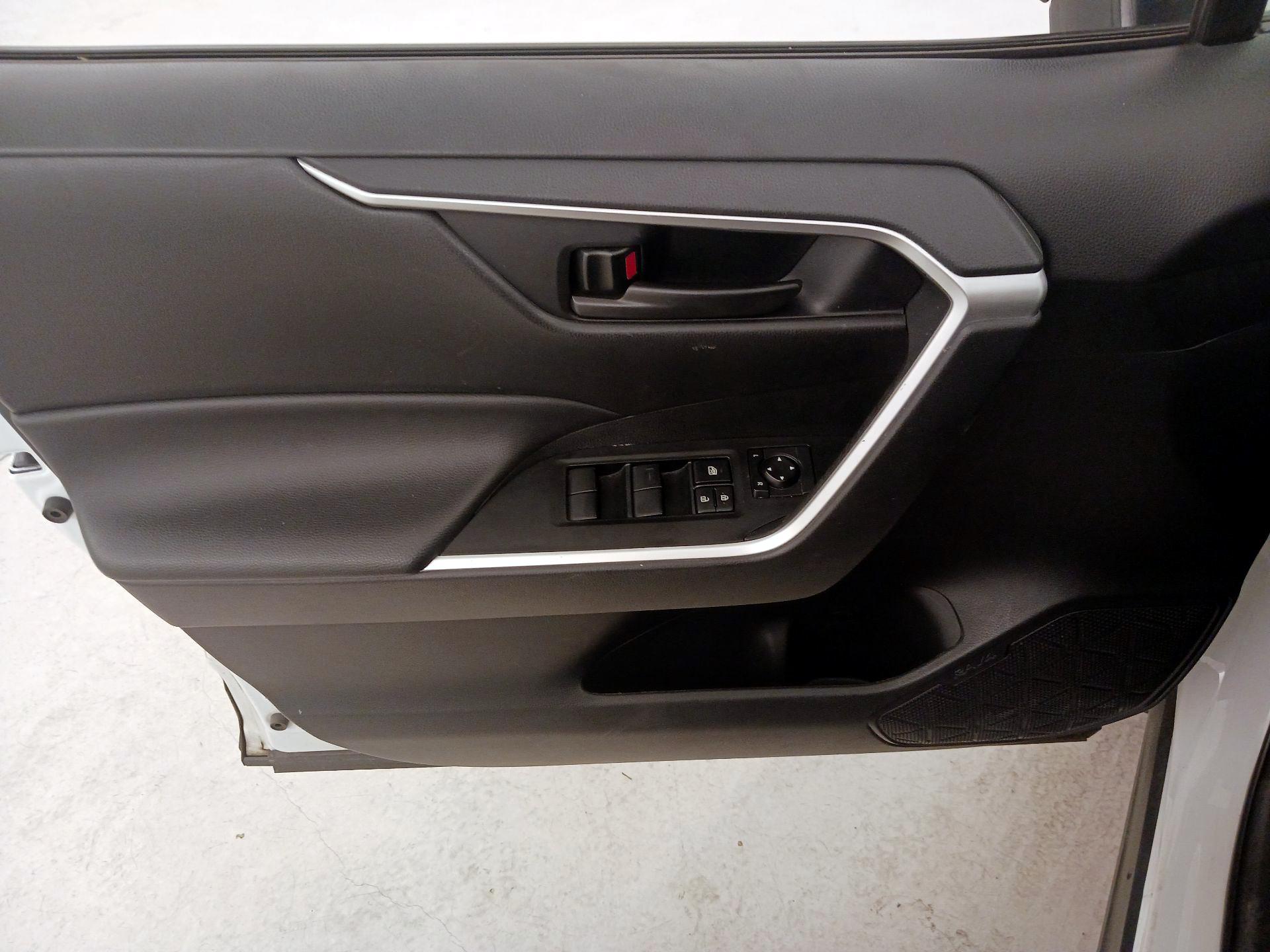 Thumbnail: 2024 Toyota RAV4 - 12