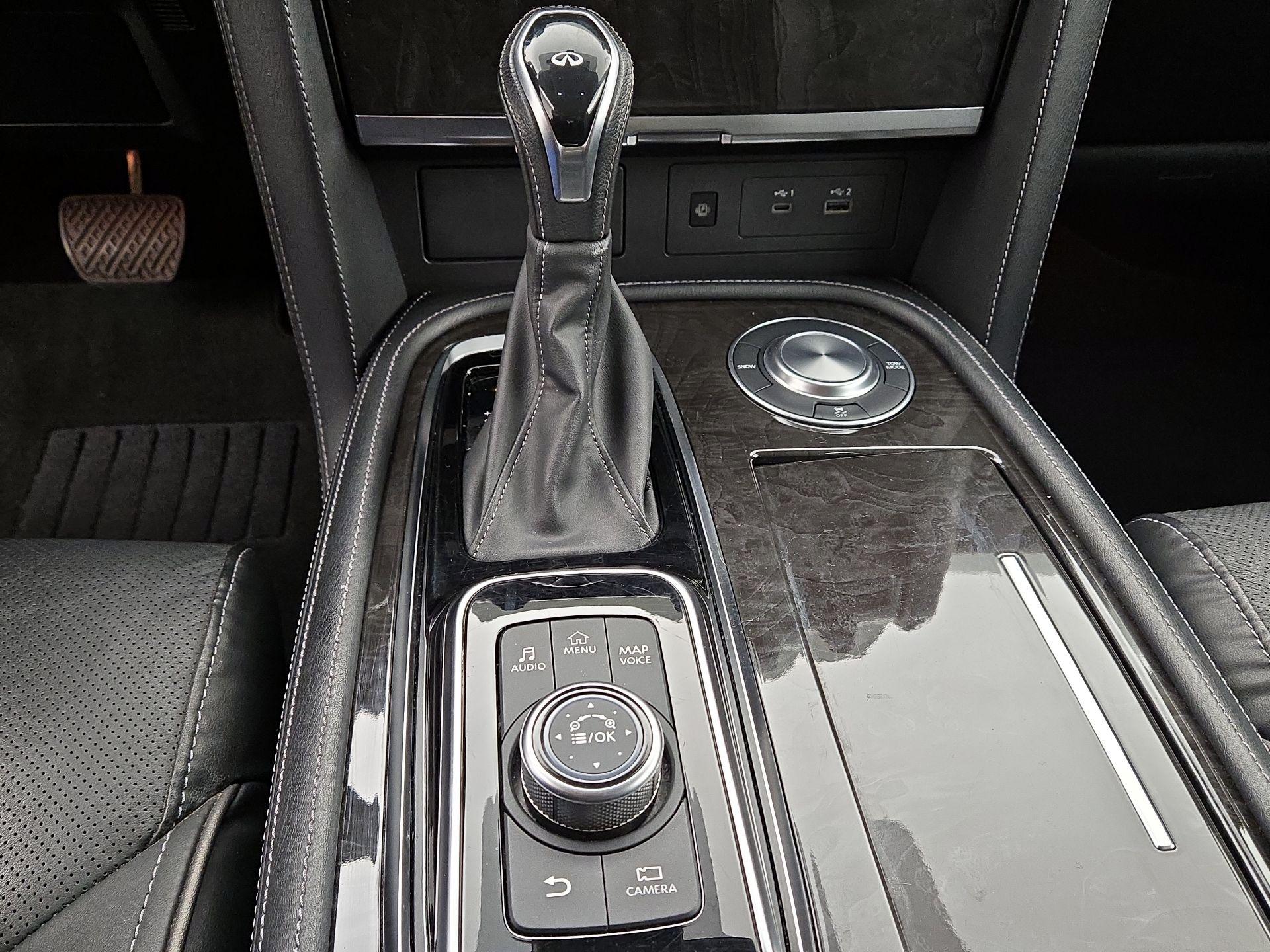 Thumbnail: 2024 INFINITI QX80 - 18