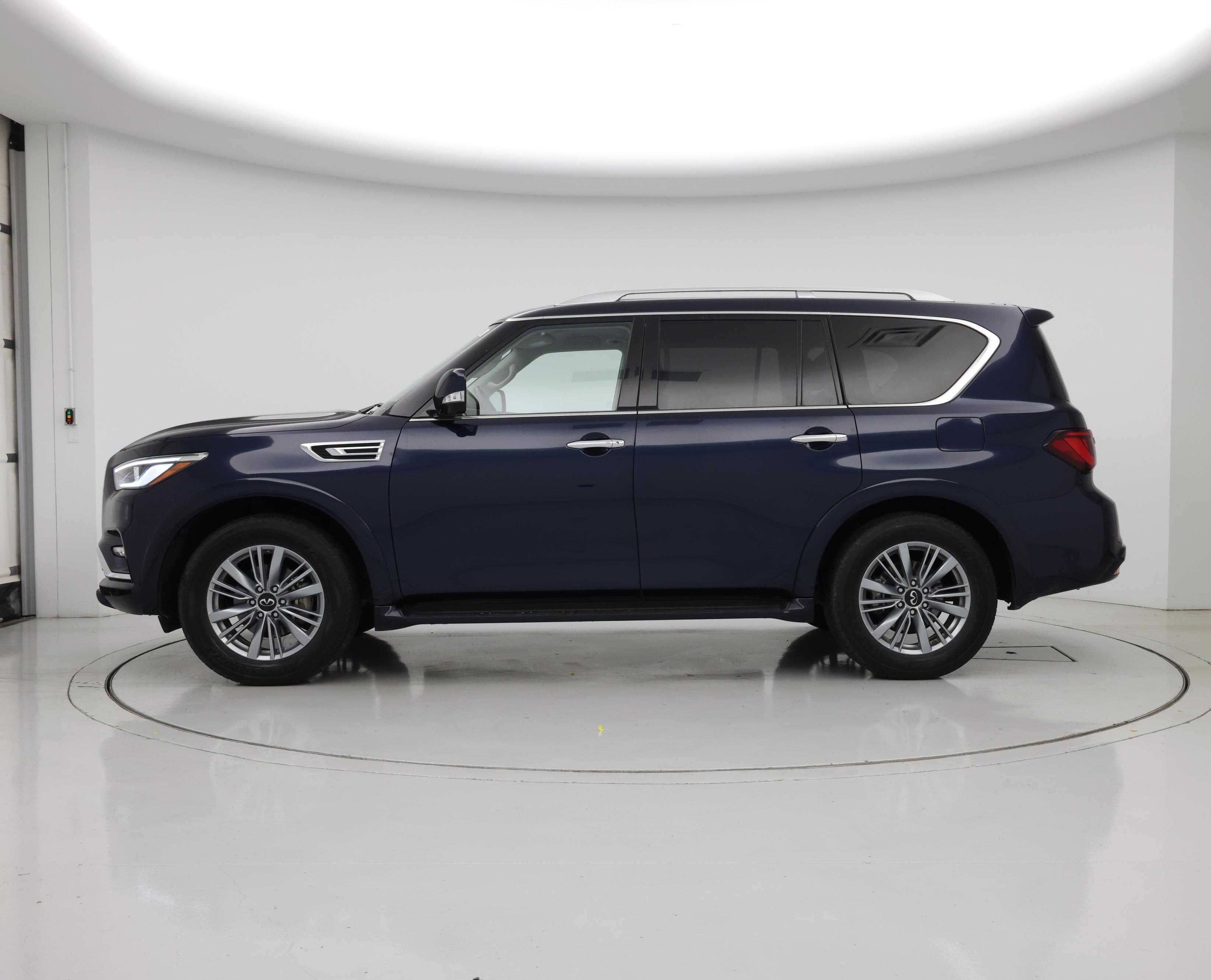 Thumbnail: 2024 INFINITI QX80 - 3