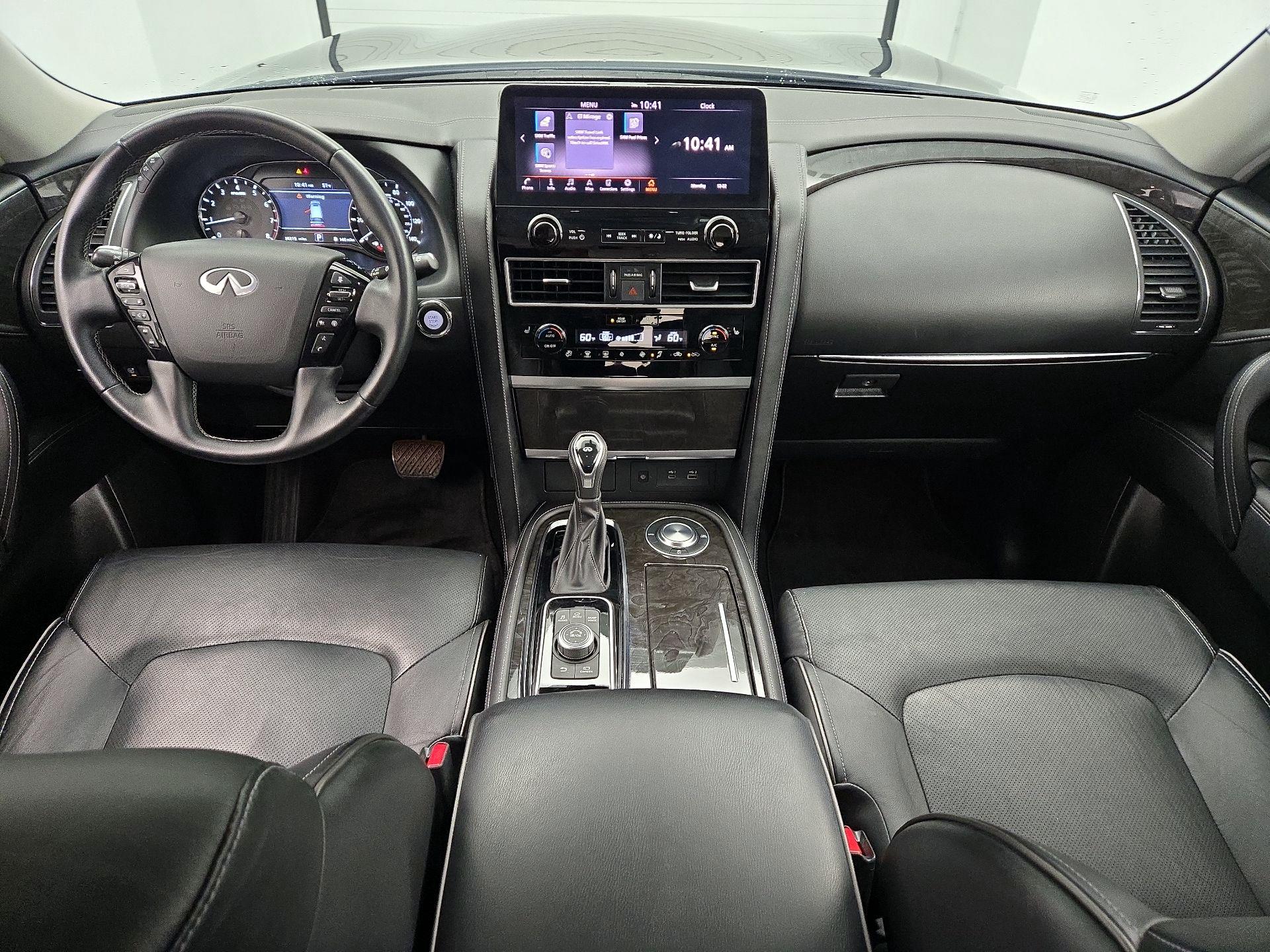 Thumbnail: 2024 INFINITI QX80 - 9