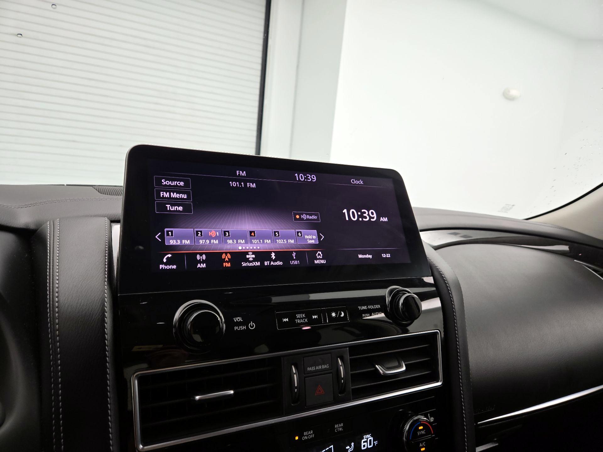 Thumbnail: 2024 INFINITI QX80 - 15