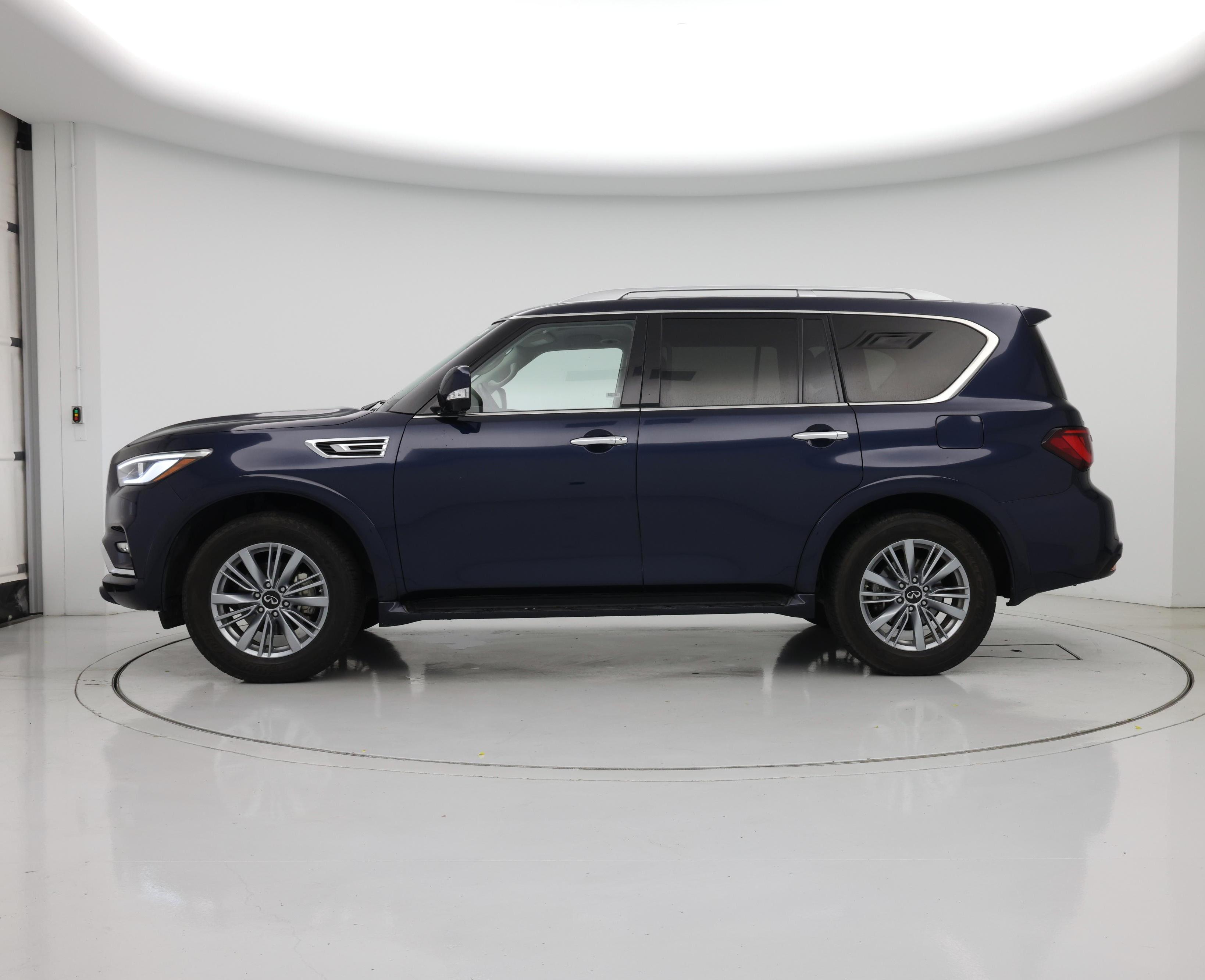 Thumbnail: 2024 INFINITI QX80 - 3