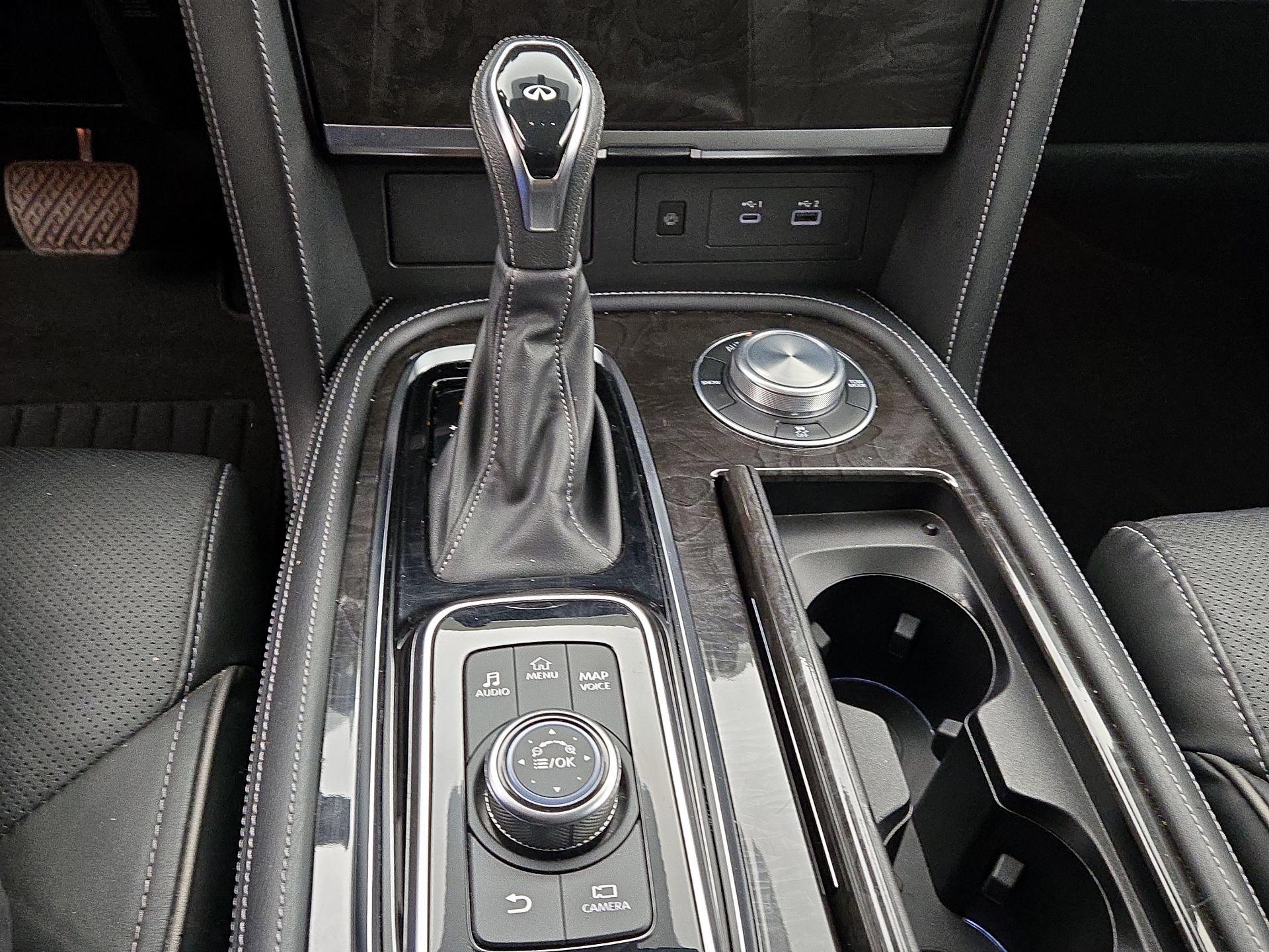 Thumbnail: 2024 INFINITI QX80 - 18