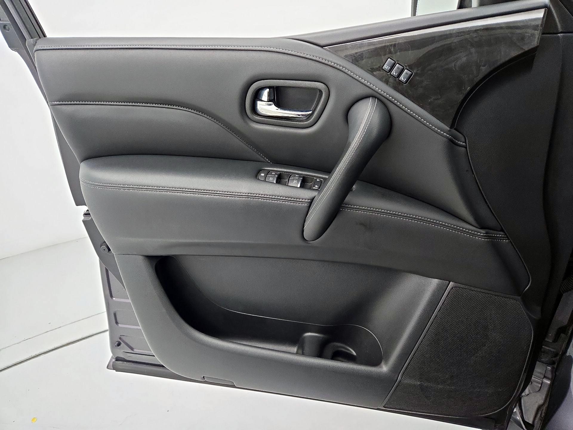 Thumbnail: 2024 INFINITI QX80 - 12