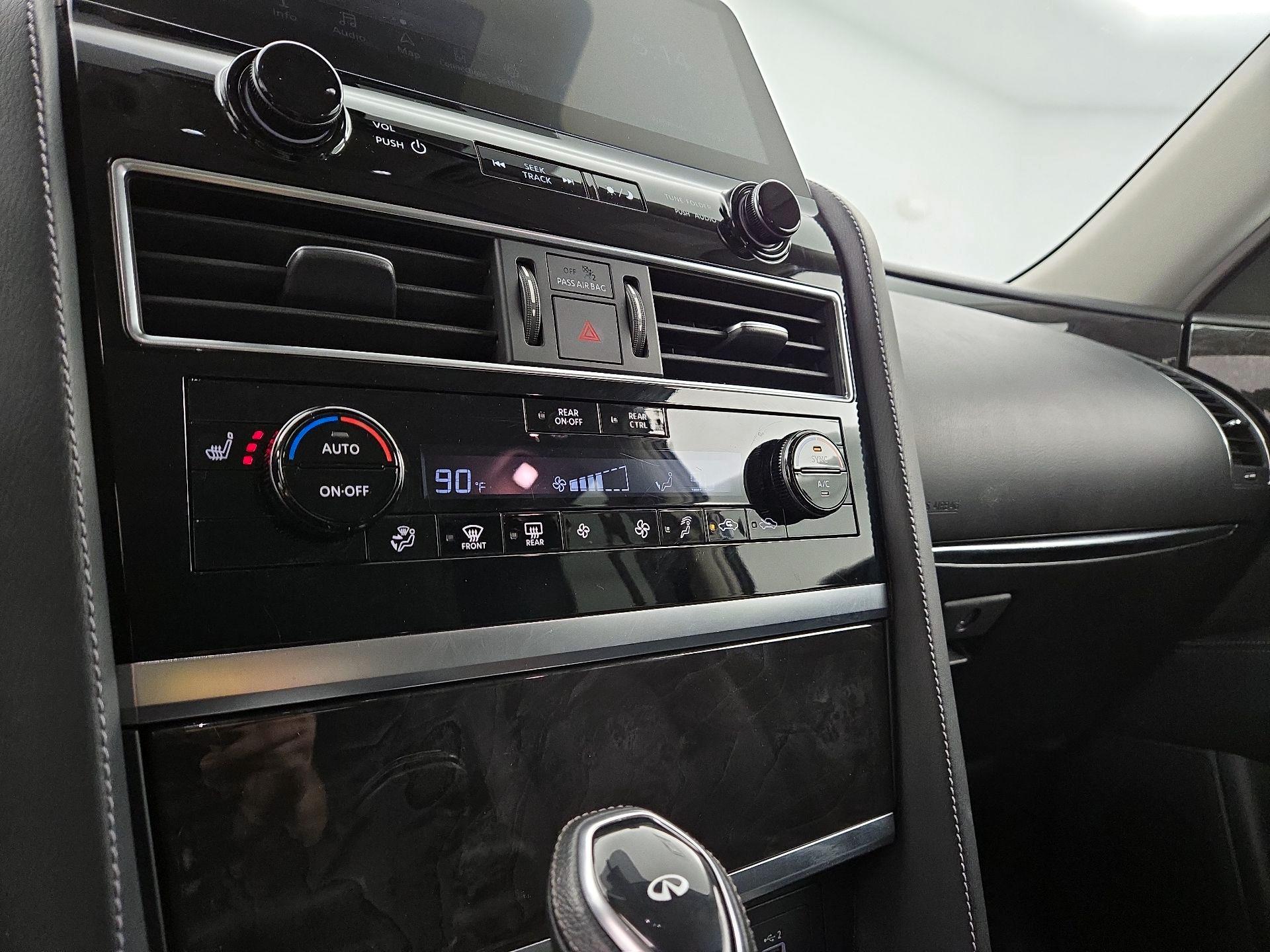 Thumbnail: 2024 INFINITI QX80 - 16